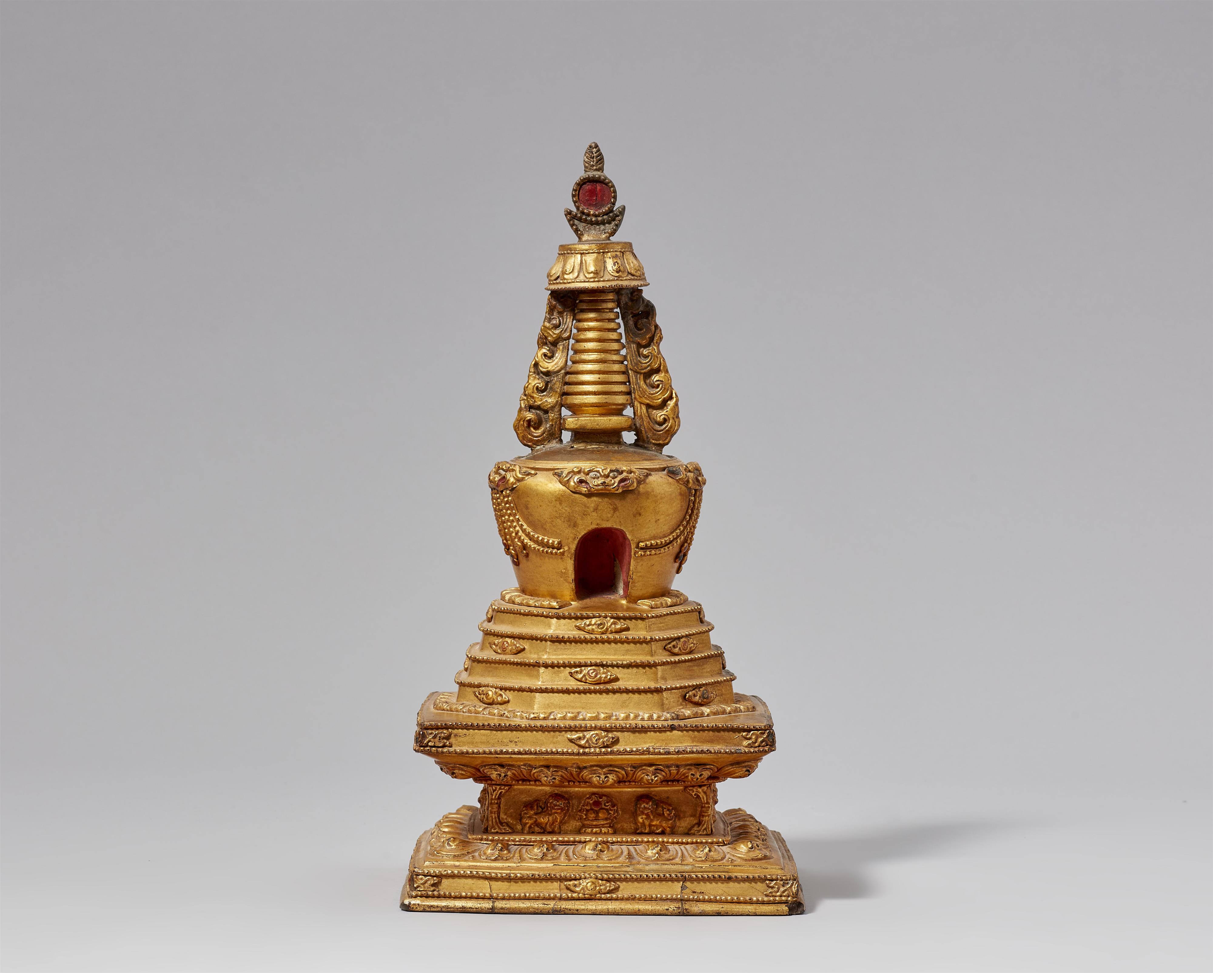 A gilt and polychromed wood stupa (mChod-rten) on a lion throne. Tibet, 19th century - image-5