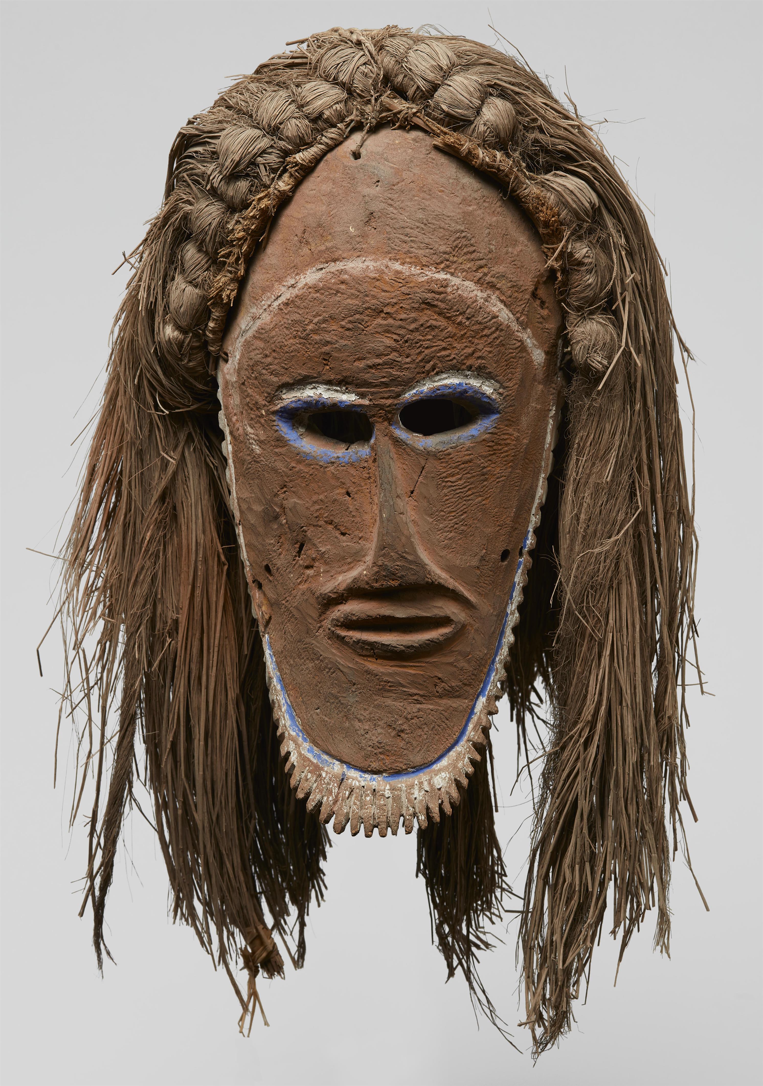 NEW BRITAIN MASK - image-1