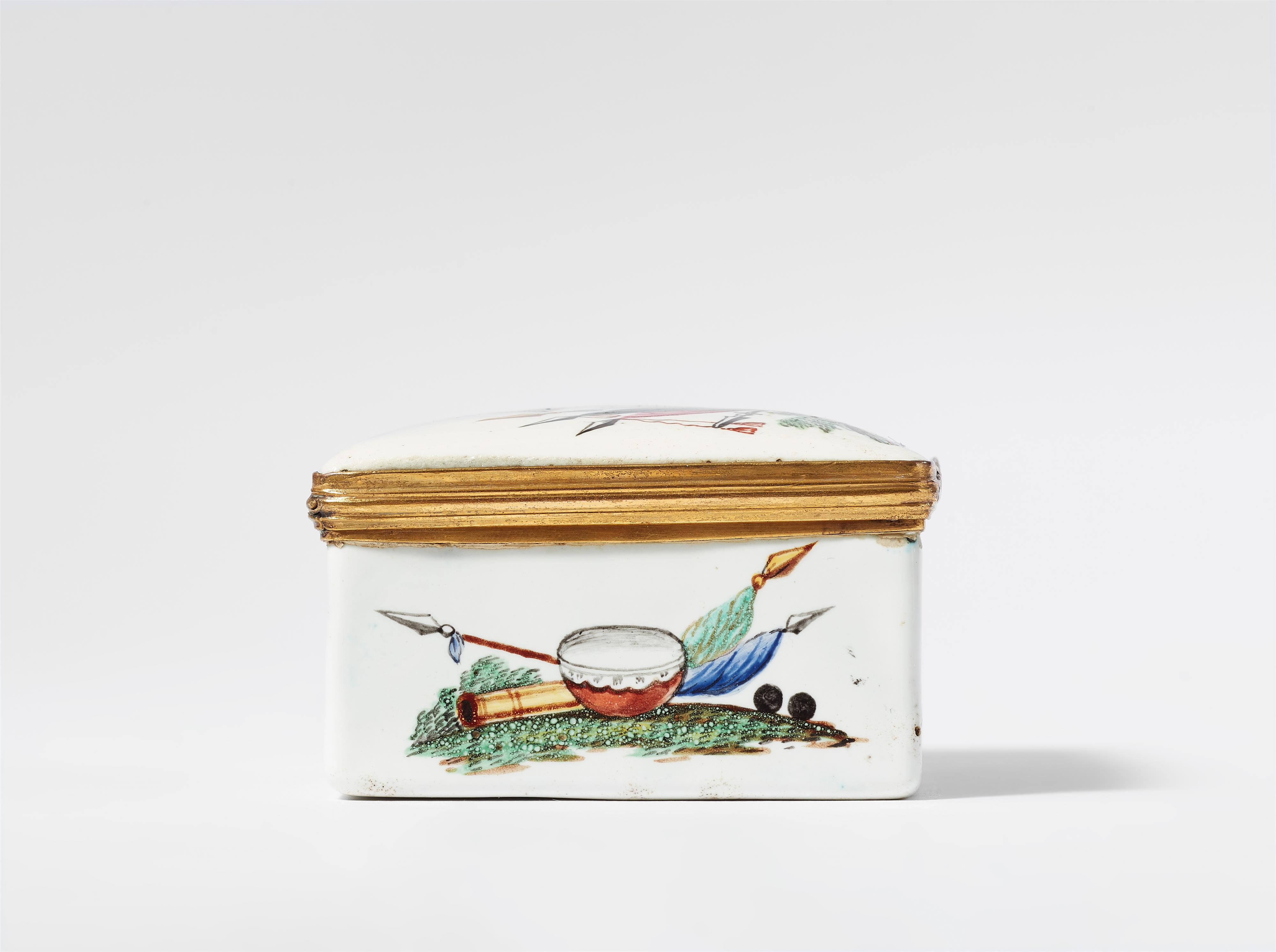 A Berlin enamel snuff box with war trophy motifs - image-6
