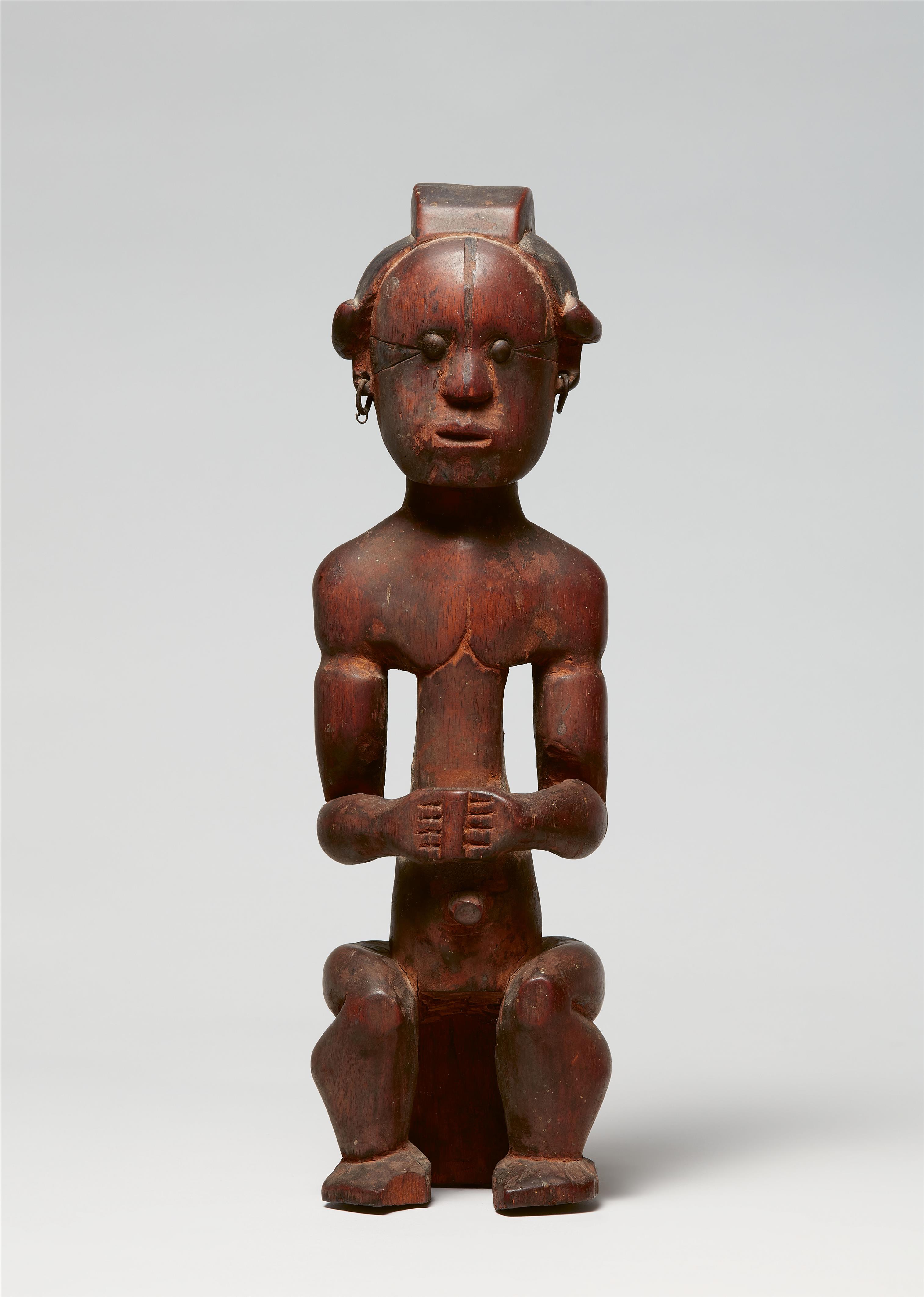 SOUTHERN FANG MALE RELIQUARY FIGURE - image-2