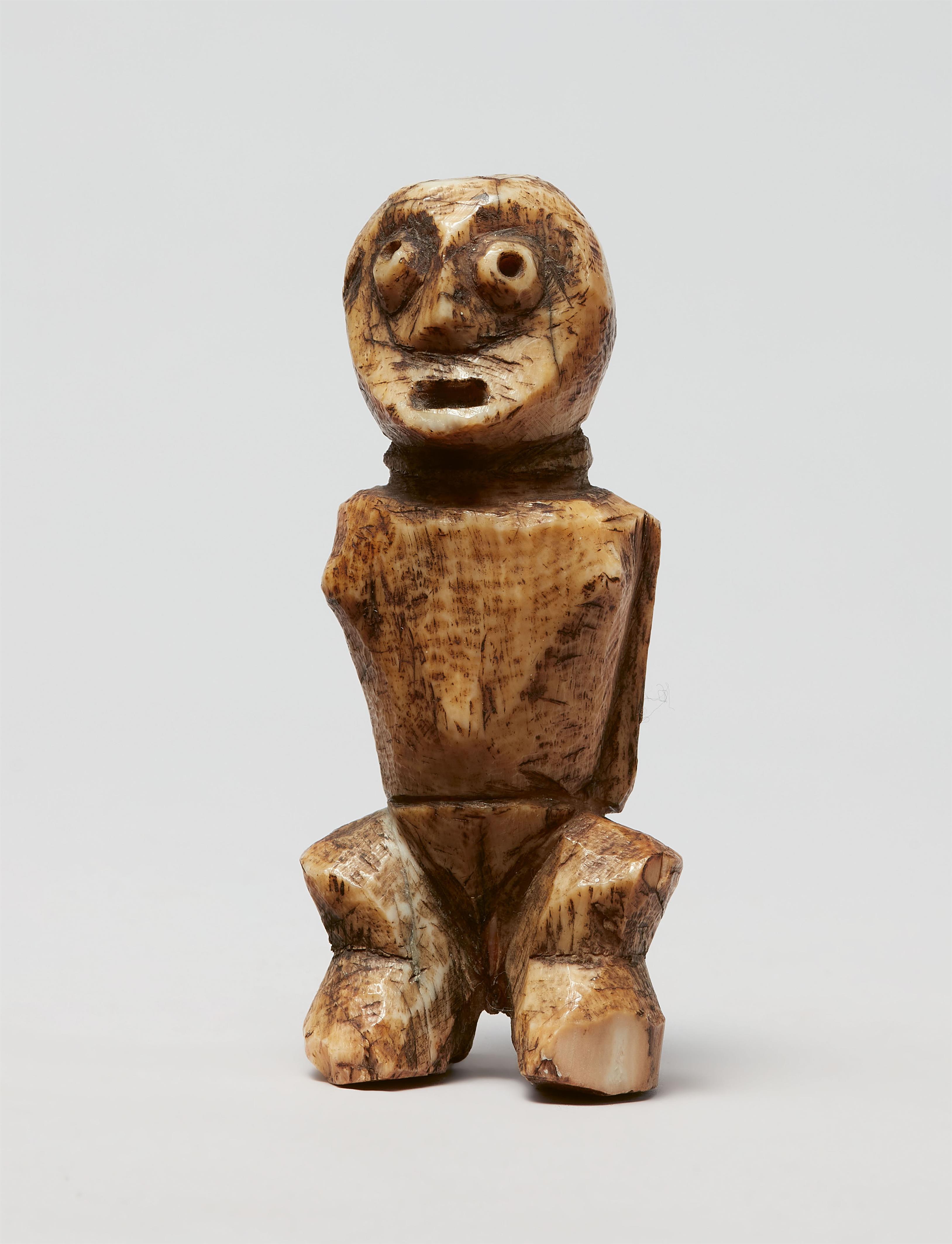 LEGA IVORY FIGURE - image-1