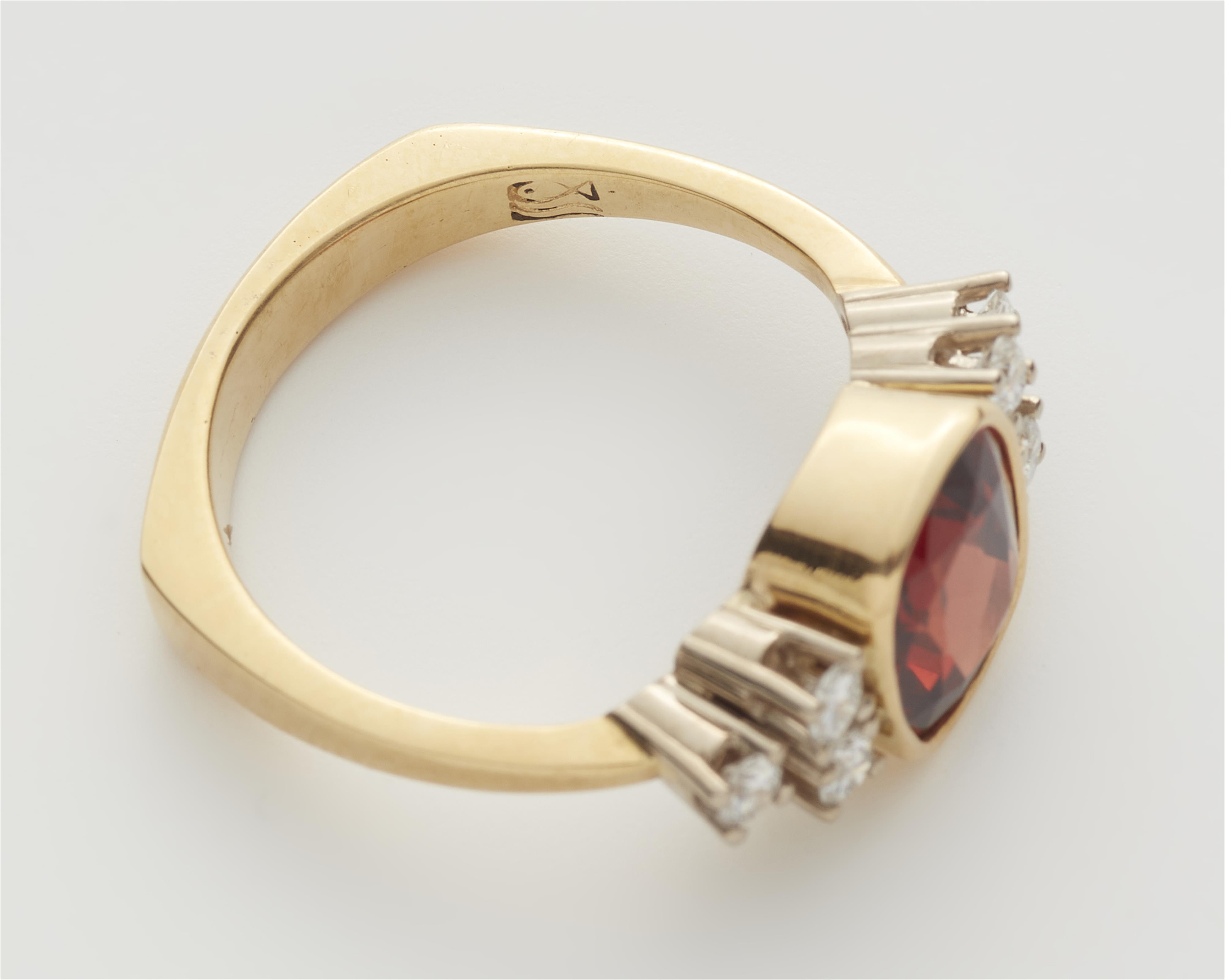Spessartit-Ring mit Diamanten - image-2