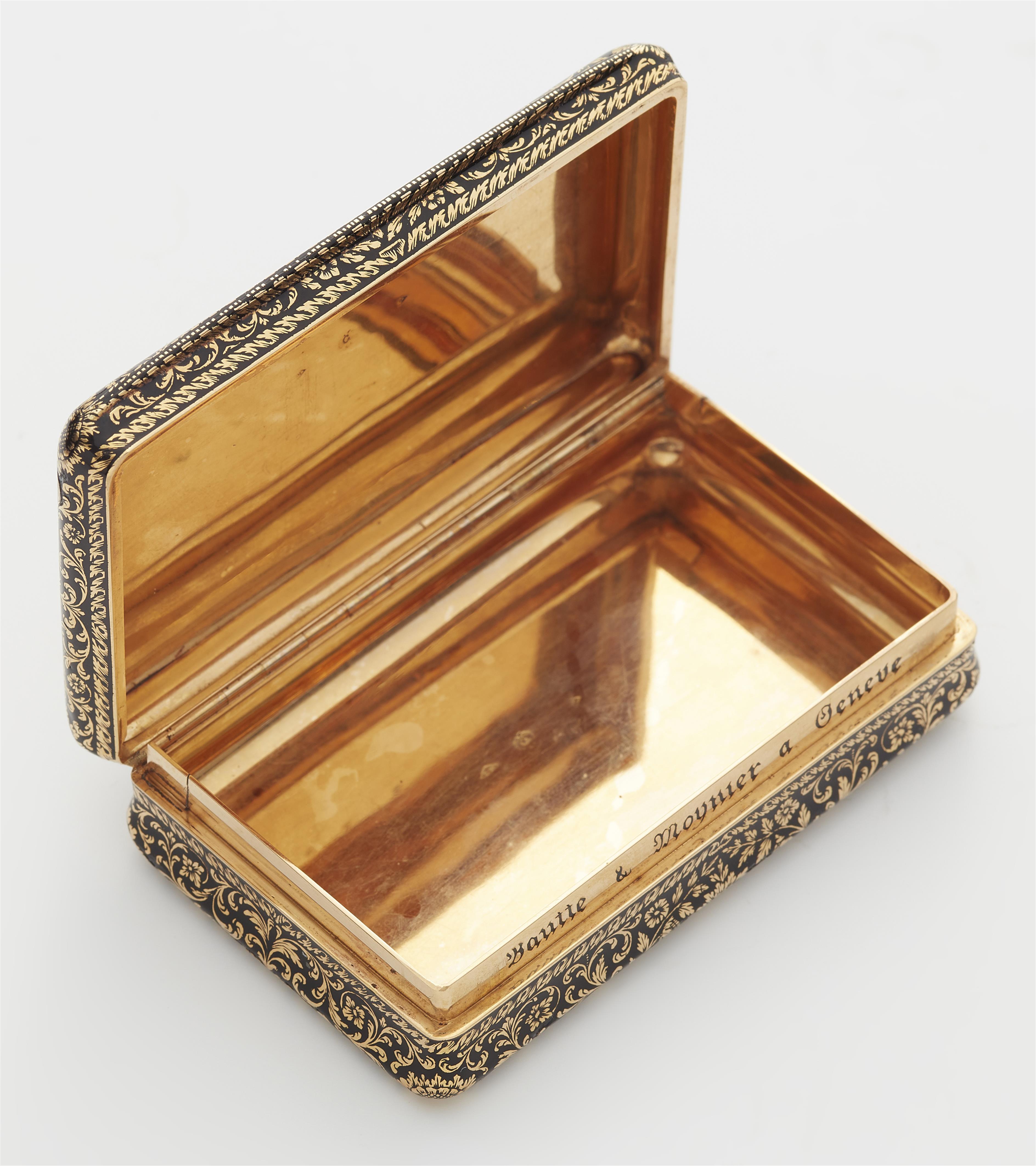 A Swiss 18k gold enamel snuffbox. - image-2