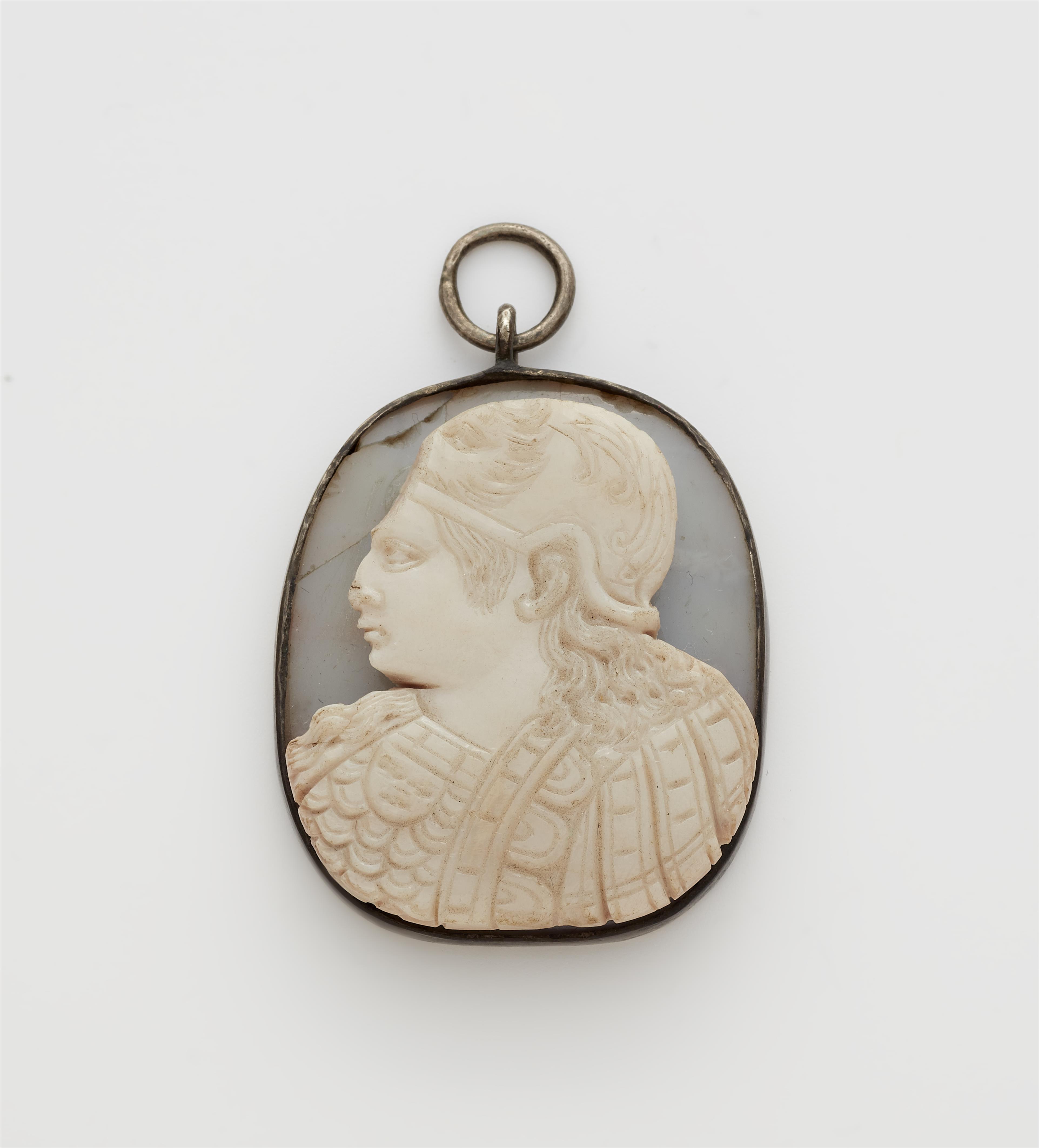 A silver and layered chalcedony Renaissance cameo pendant. - image-1