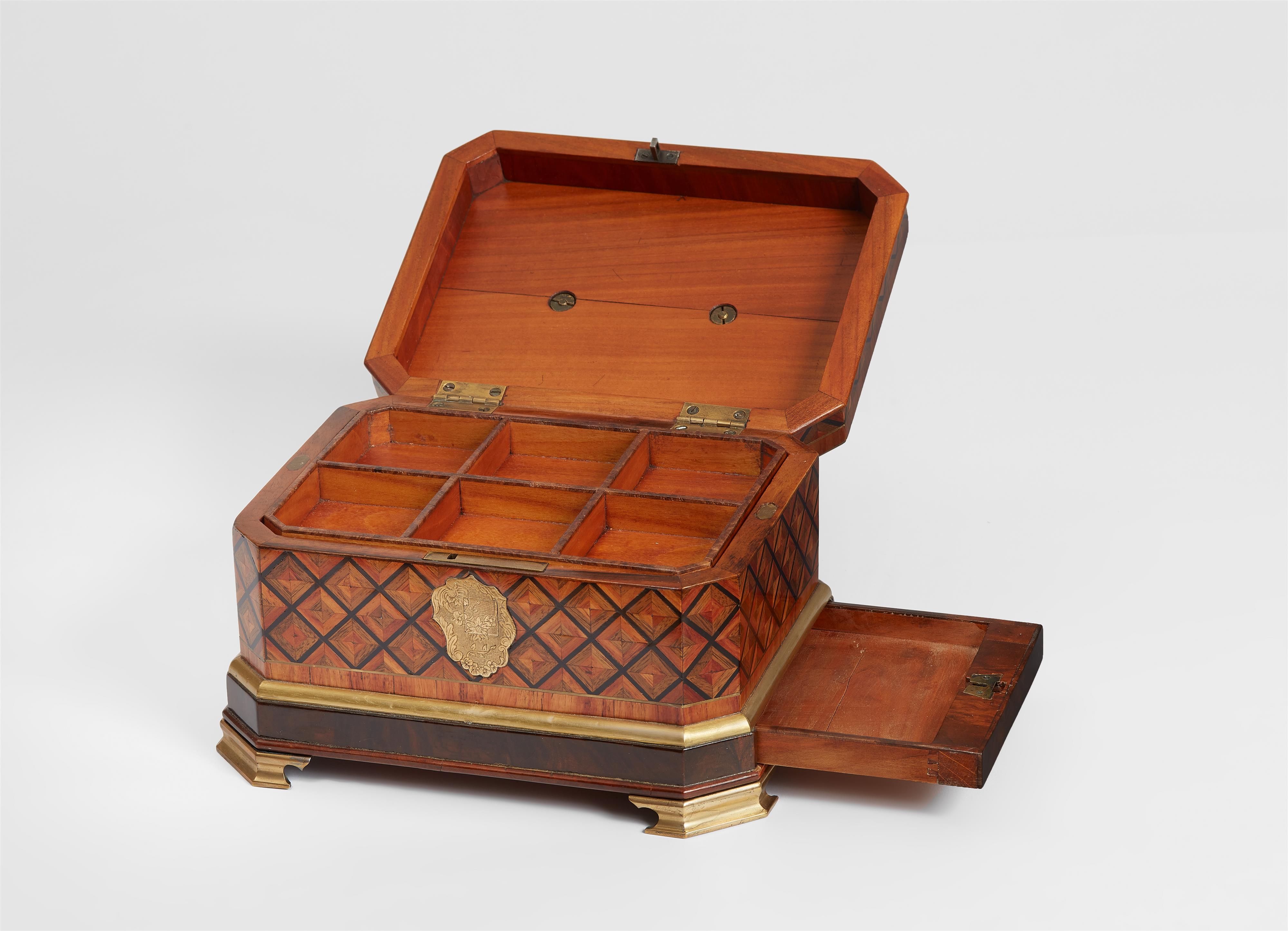 A marquetry box by Abraham Roentgen - image-3