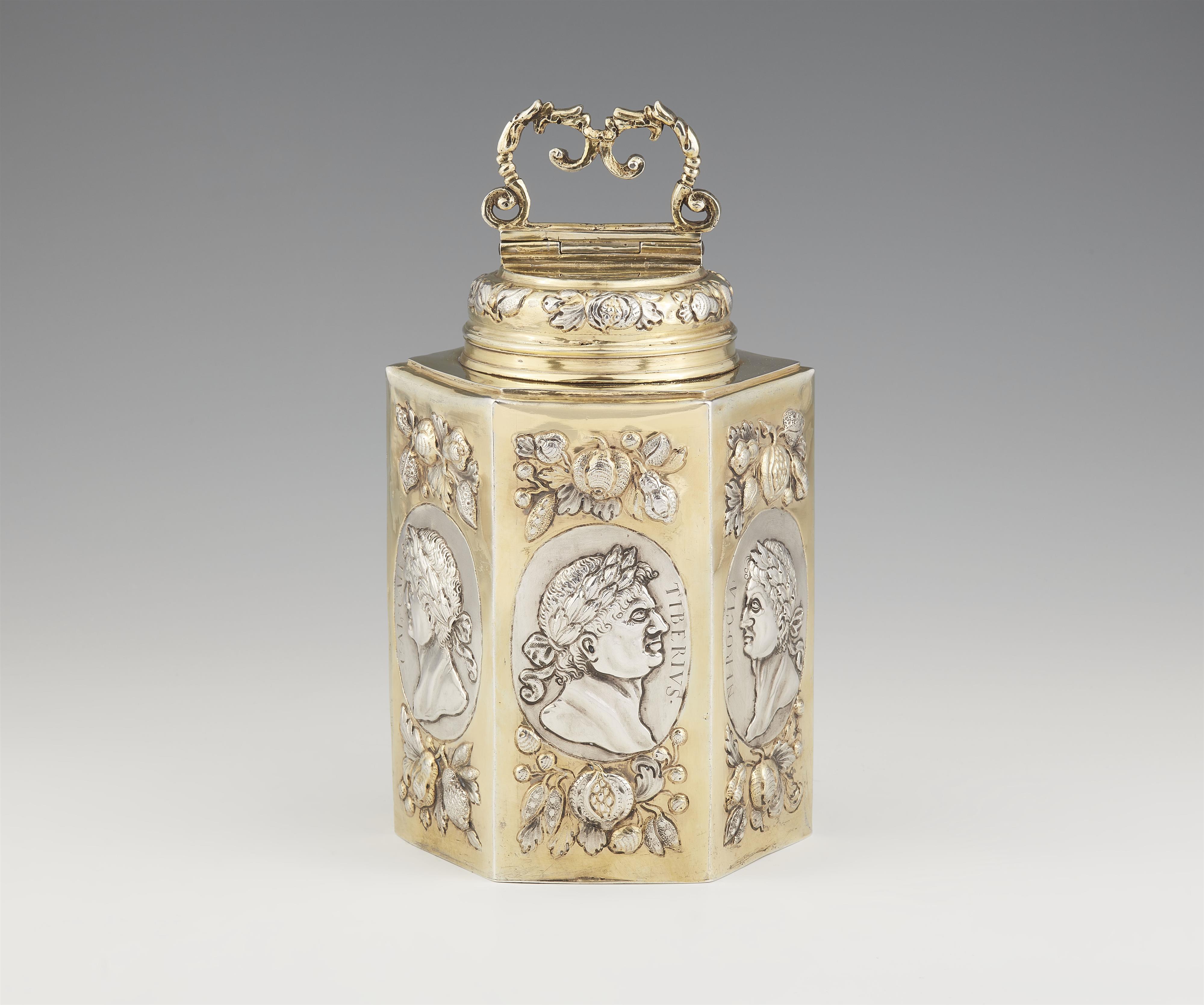 A large parcel gilt Baroque silver flask - image-2