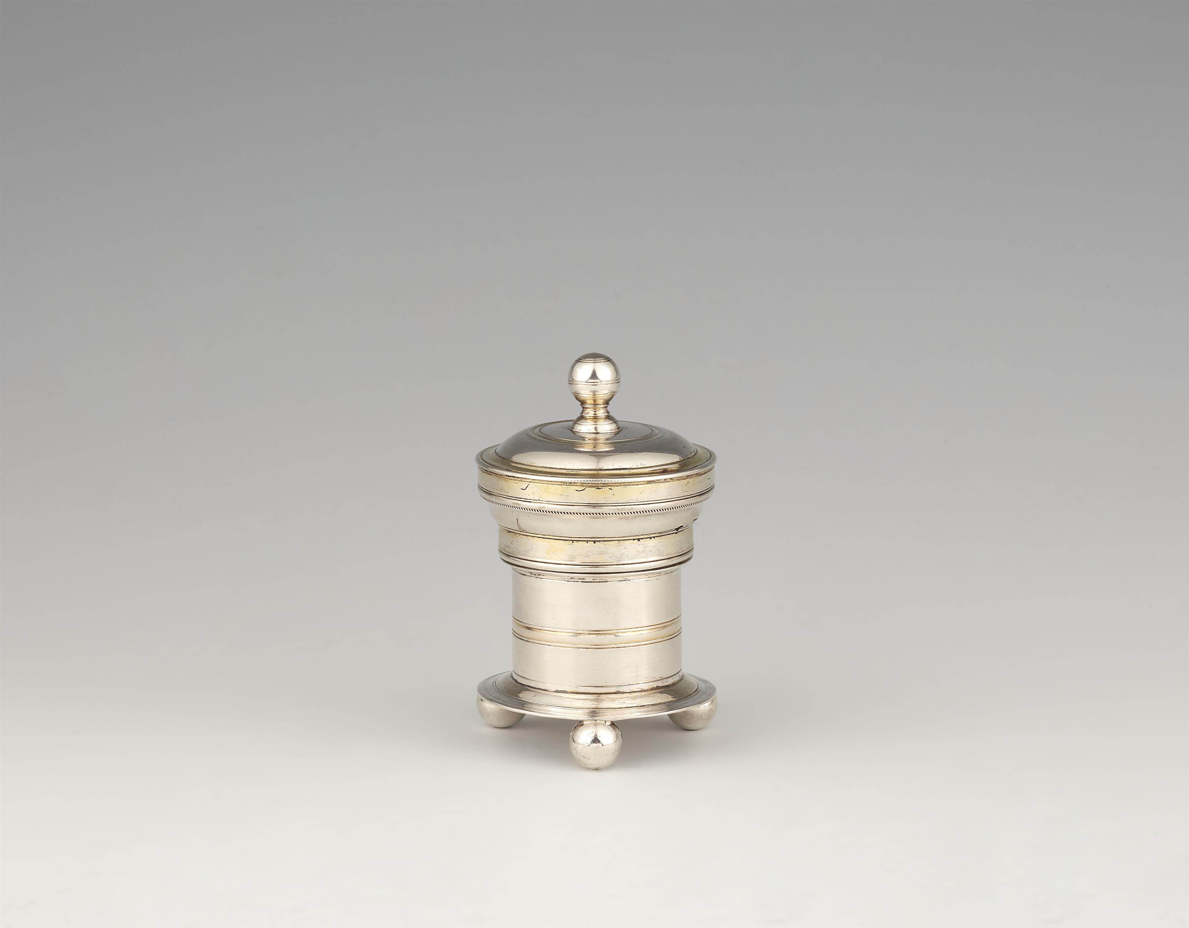 An Augsburg parcel gilt silver ointment jar - image-1