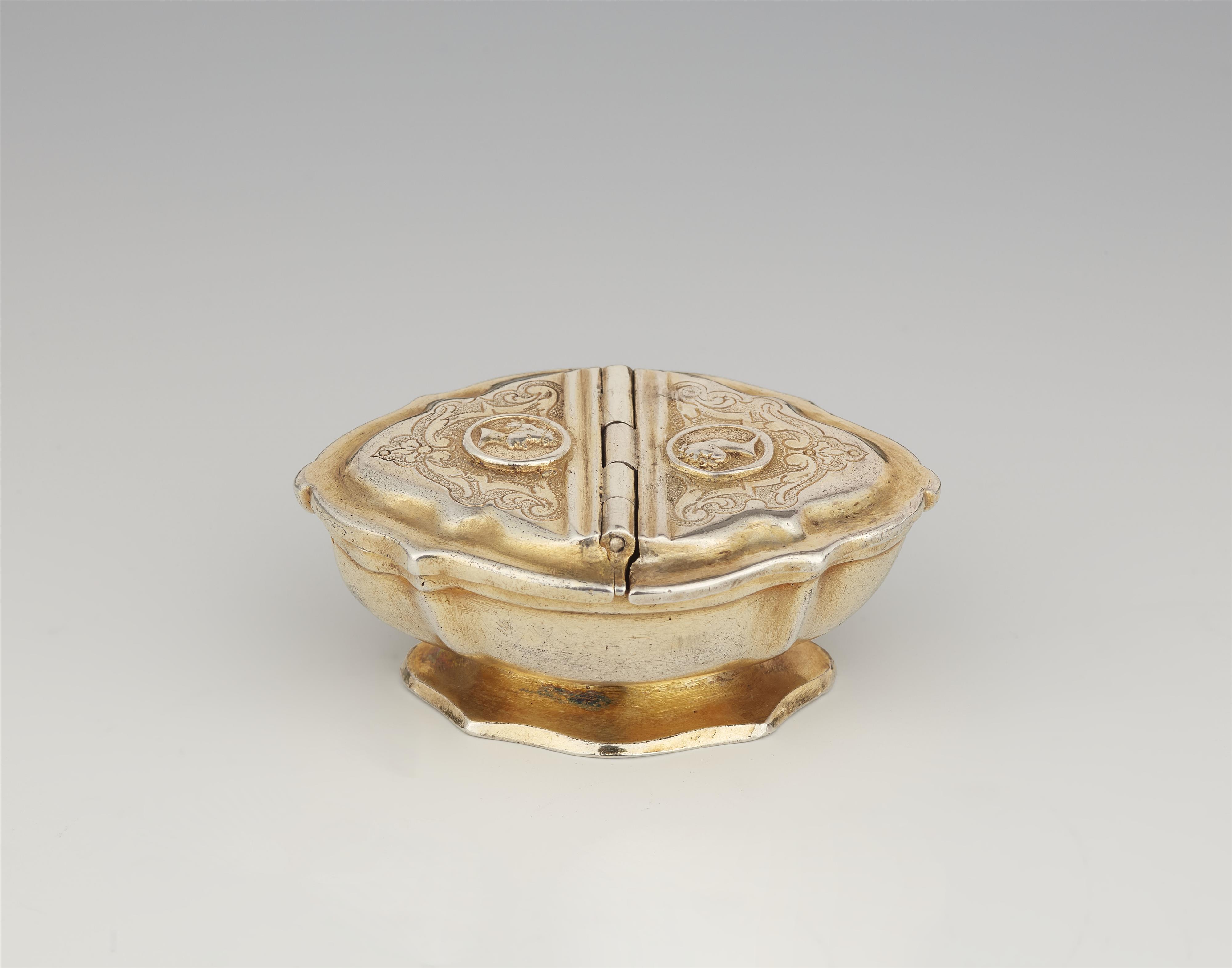 An Augsburg Régence silver gilt spice cruet - image-1