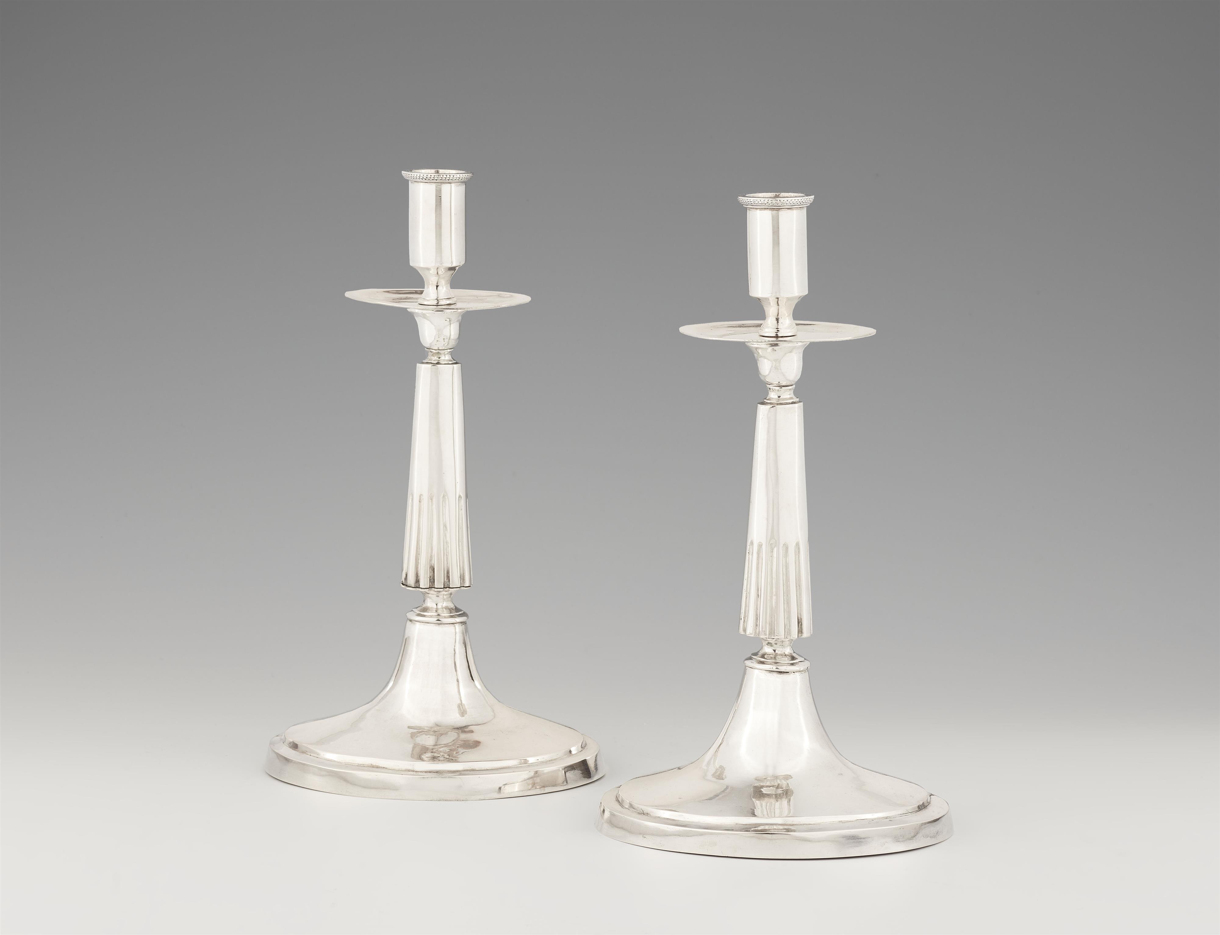 A pair of Grabow silver candlesticks - image-1