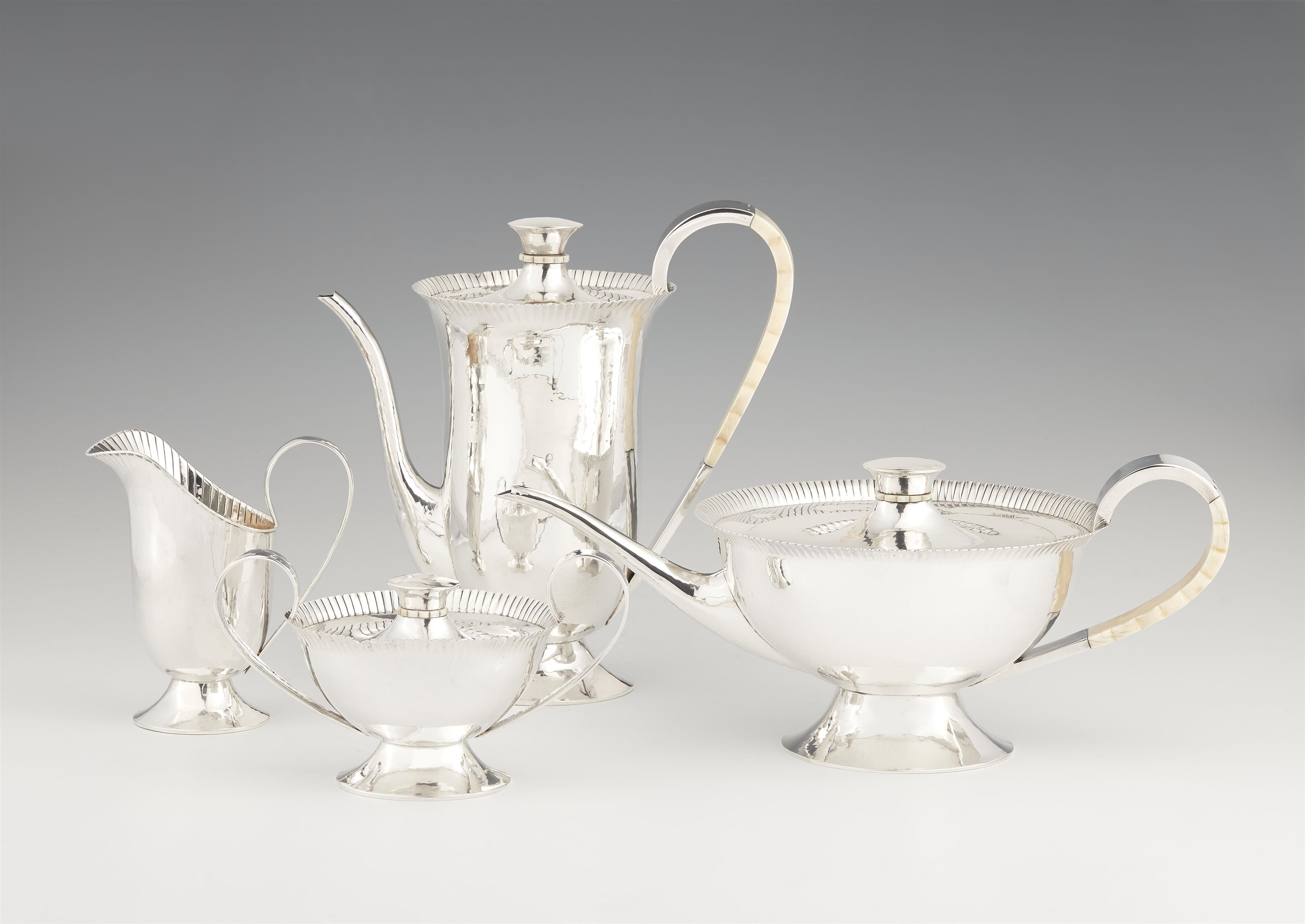 An Art Deco silver coffee service - image-1