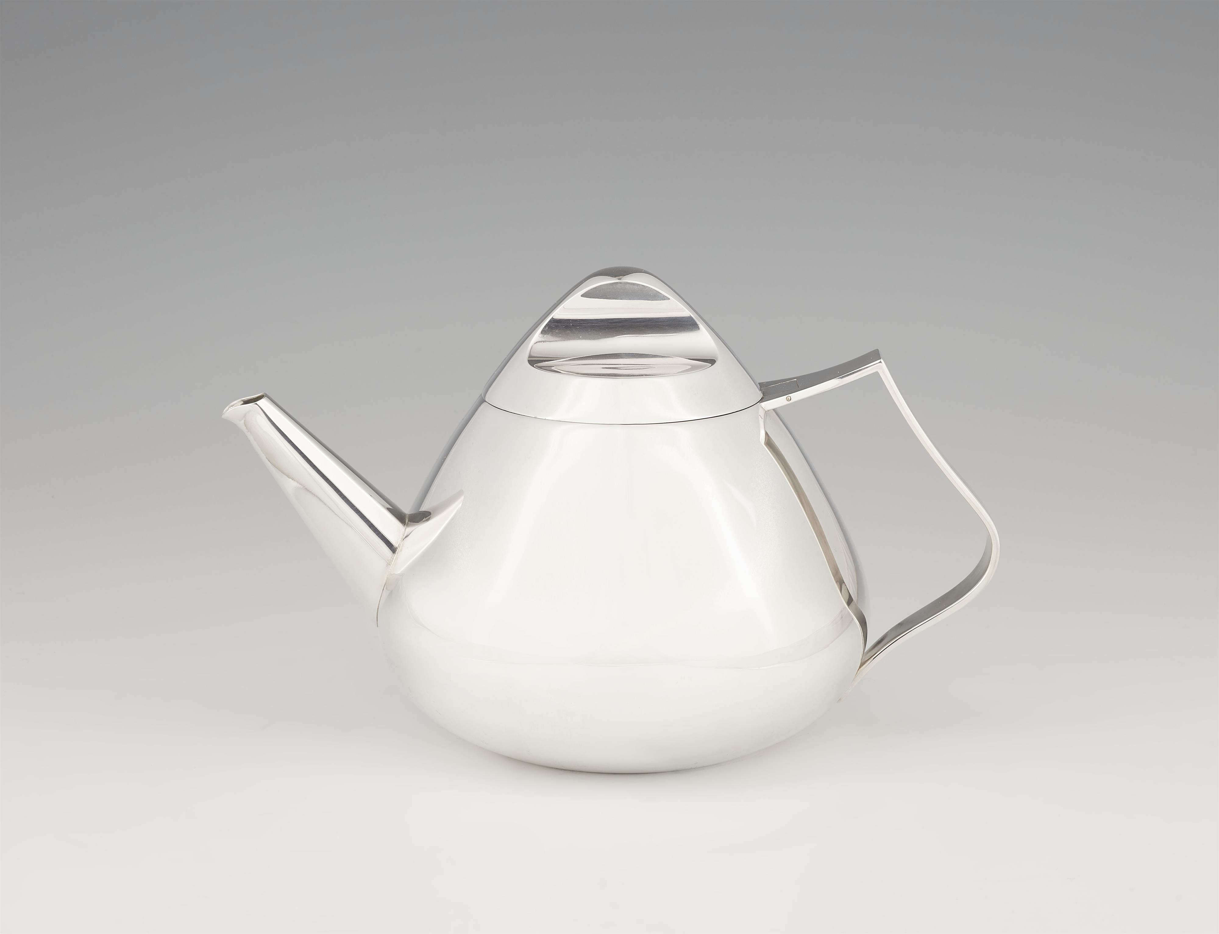 A Pekka Piekäinen Finnish silver teapot - image-1