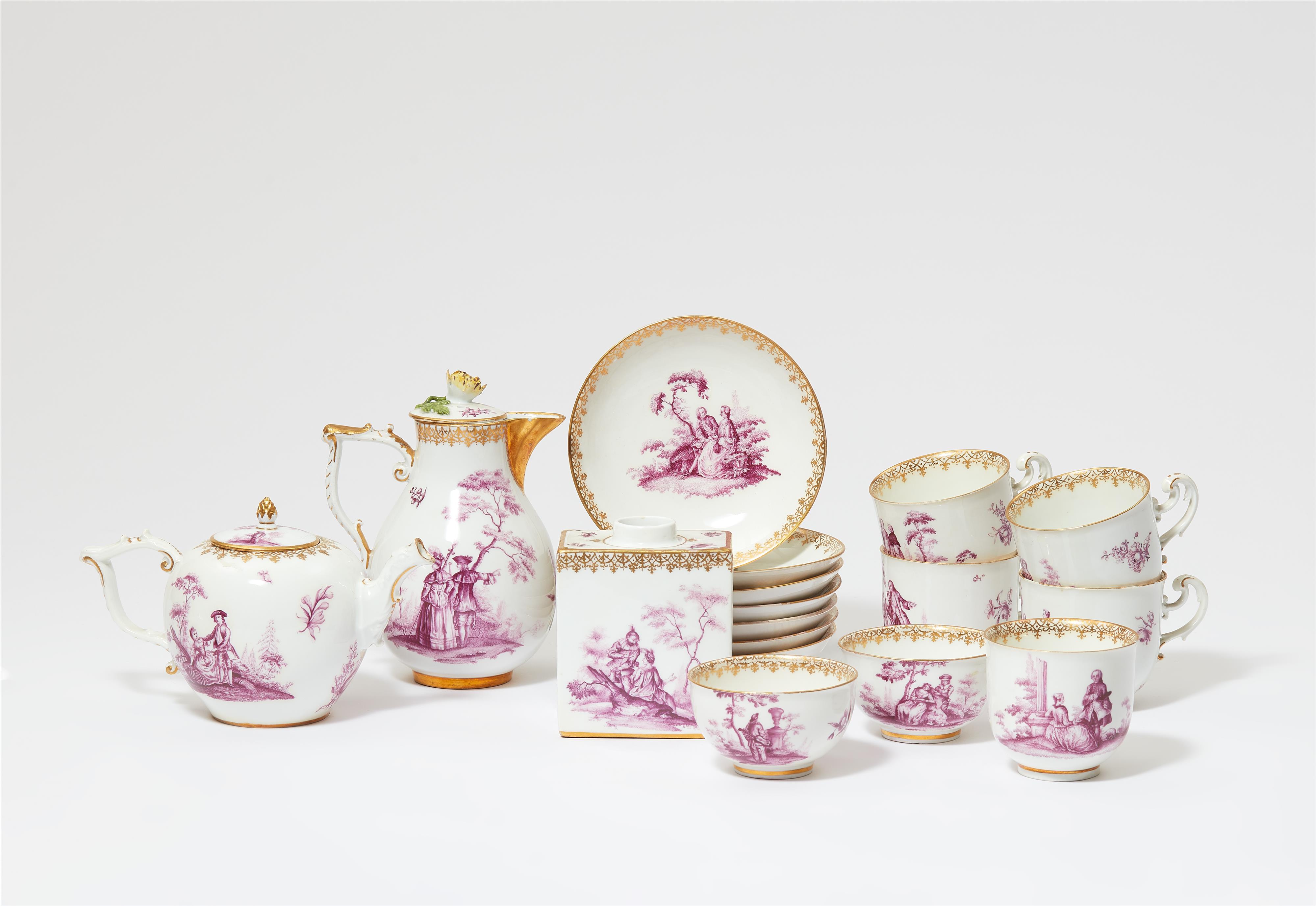 A Meissen porcelain service with Watteau motifs - image-1