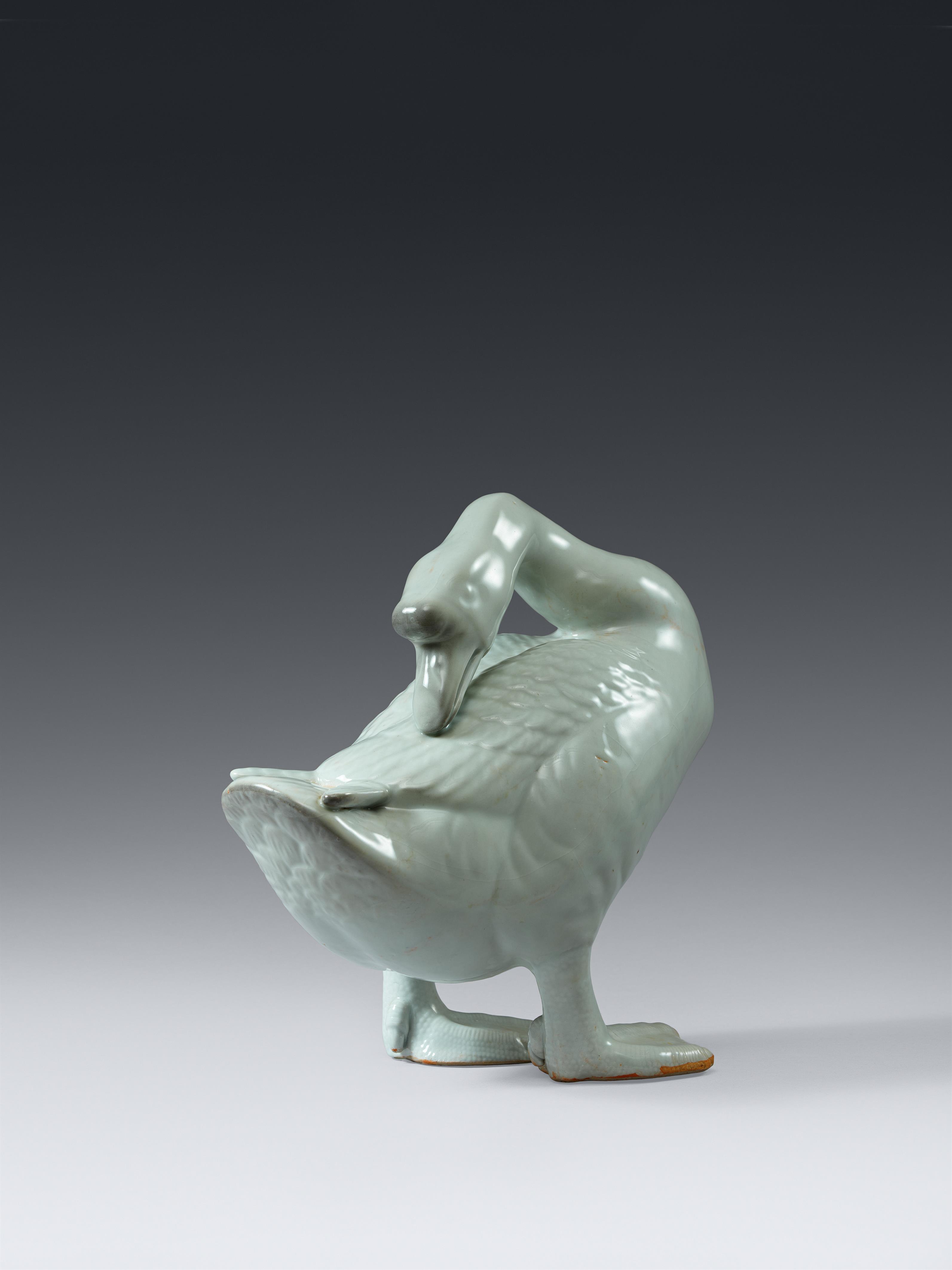 A rare Chinese export model of a goose. Qianlong period, around 1750-80 - image-1