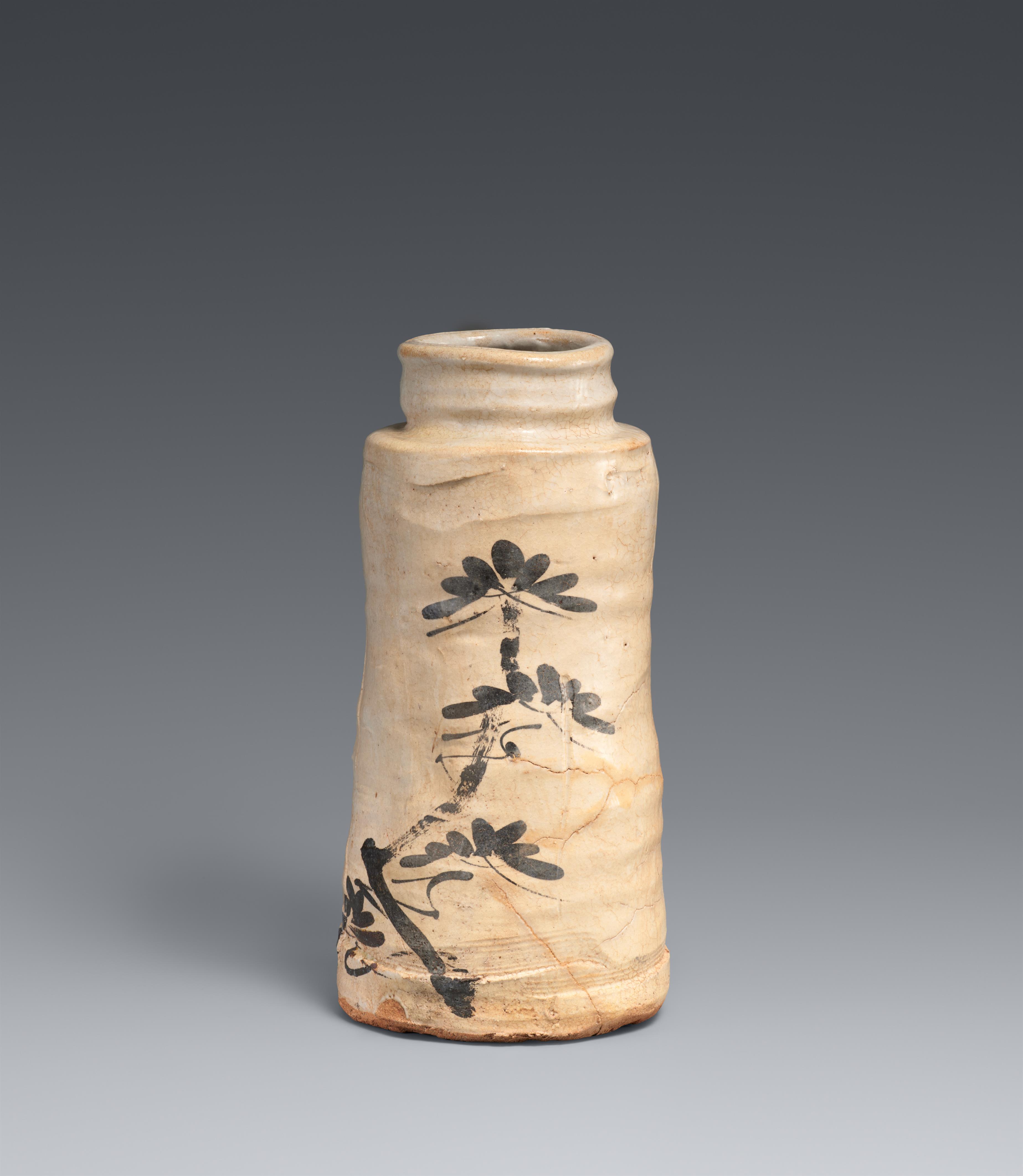 A large E-Shino vase. Mino area. Early Edo period - image-1