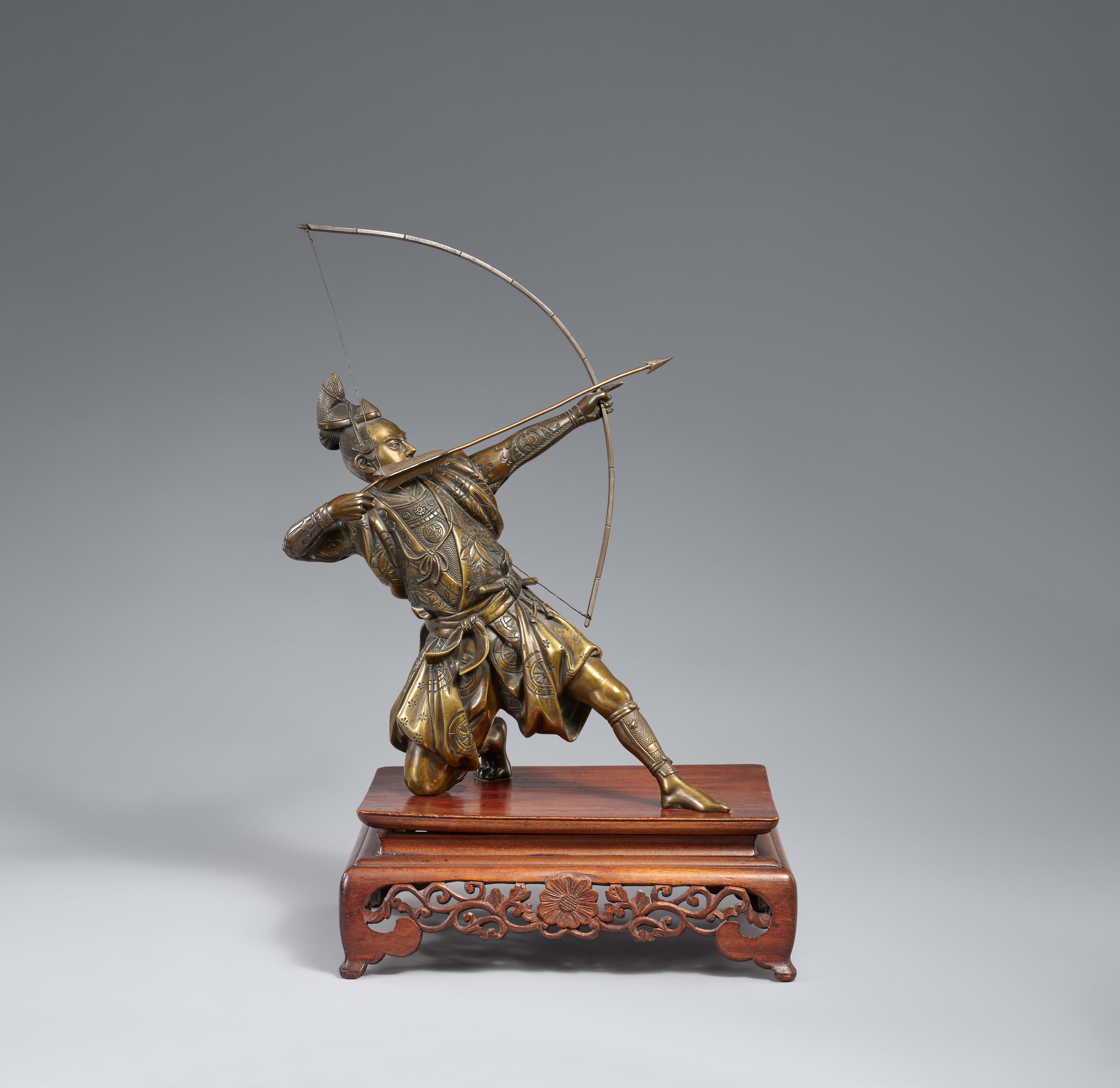 A bronze figure of a samurai archer. Around 1900 - image-1