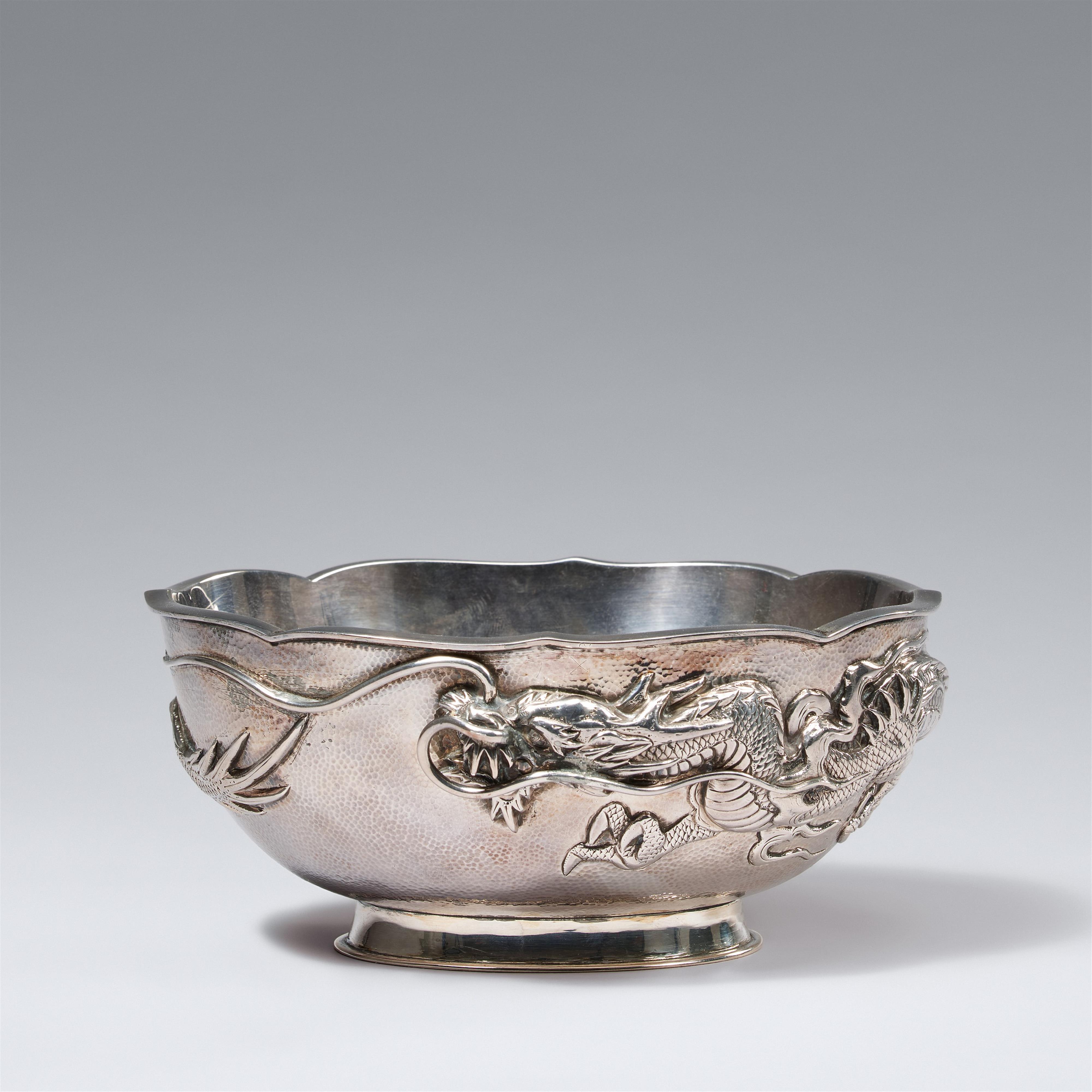 A silver double-walled bowl. Meiji period - image-1