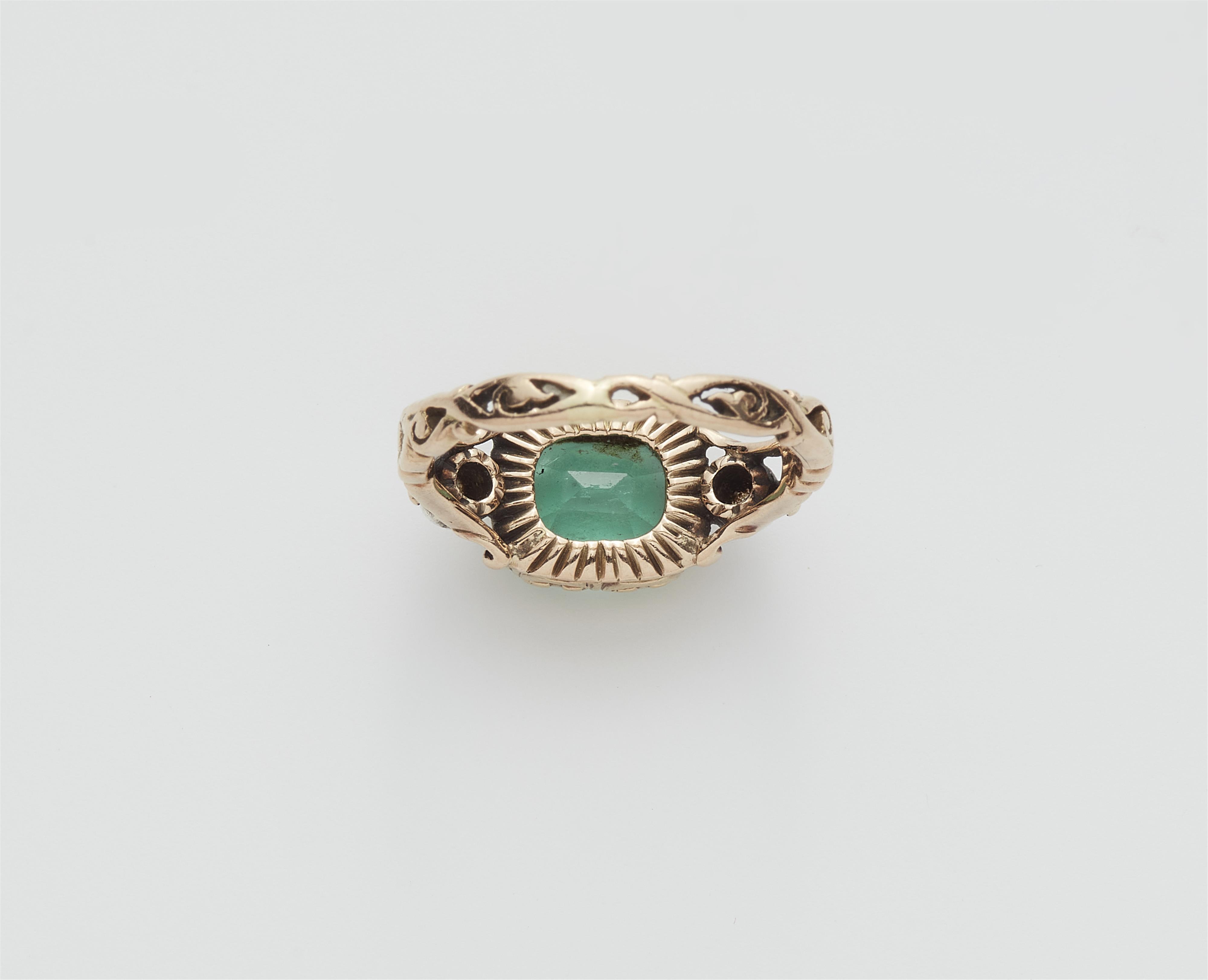 A George III 14k gold diamond and emerald ring. - image-3