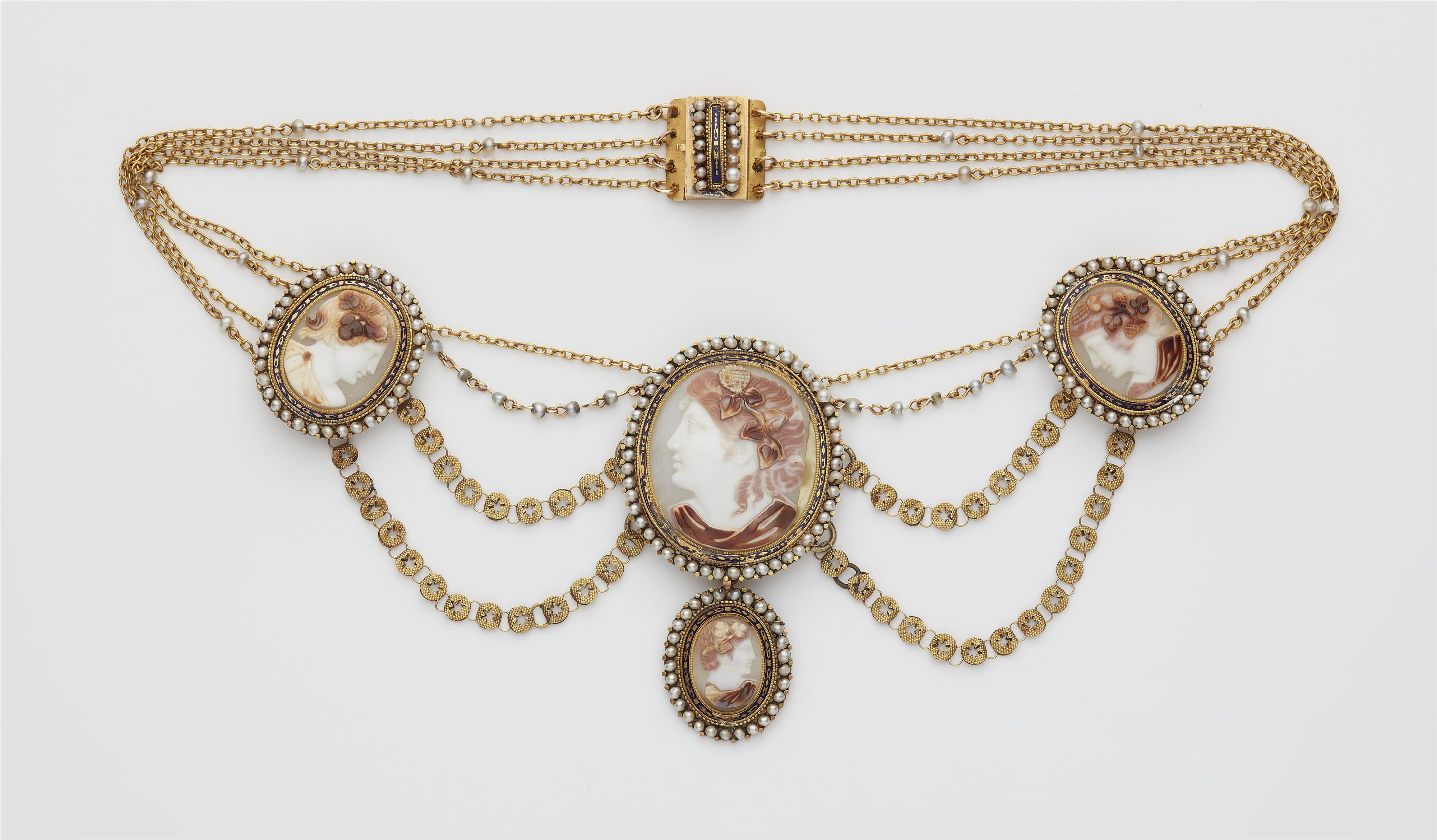 A French Neoclassical 18k gold enamel pearl and shell cameo garland necklace. - image-1