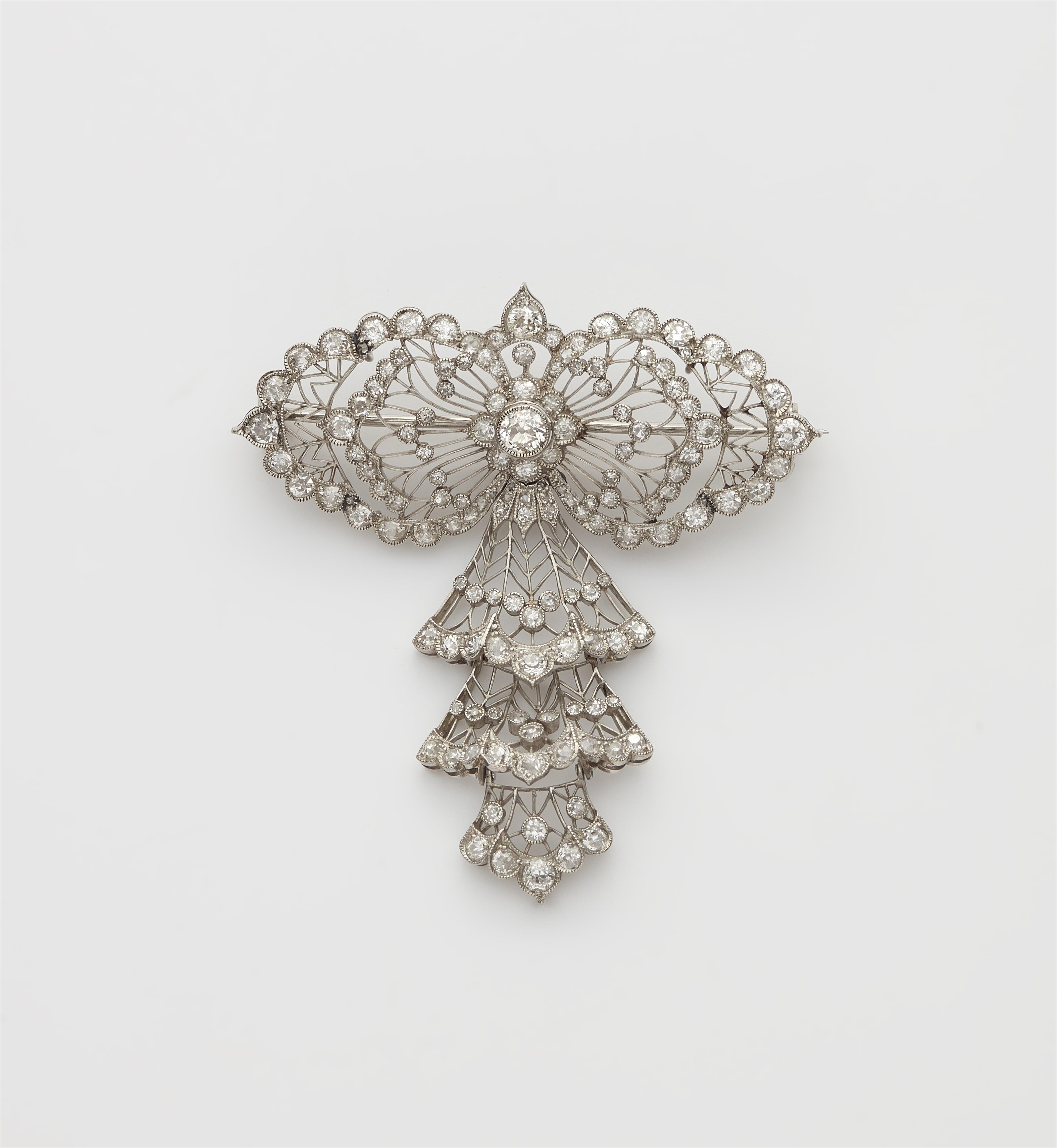 Belle Époque Brosche mit Diamanten - image-1