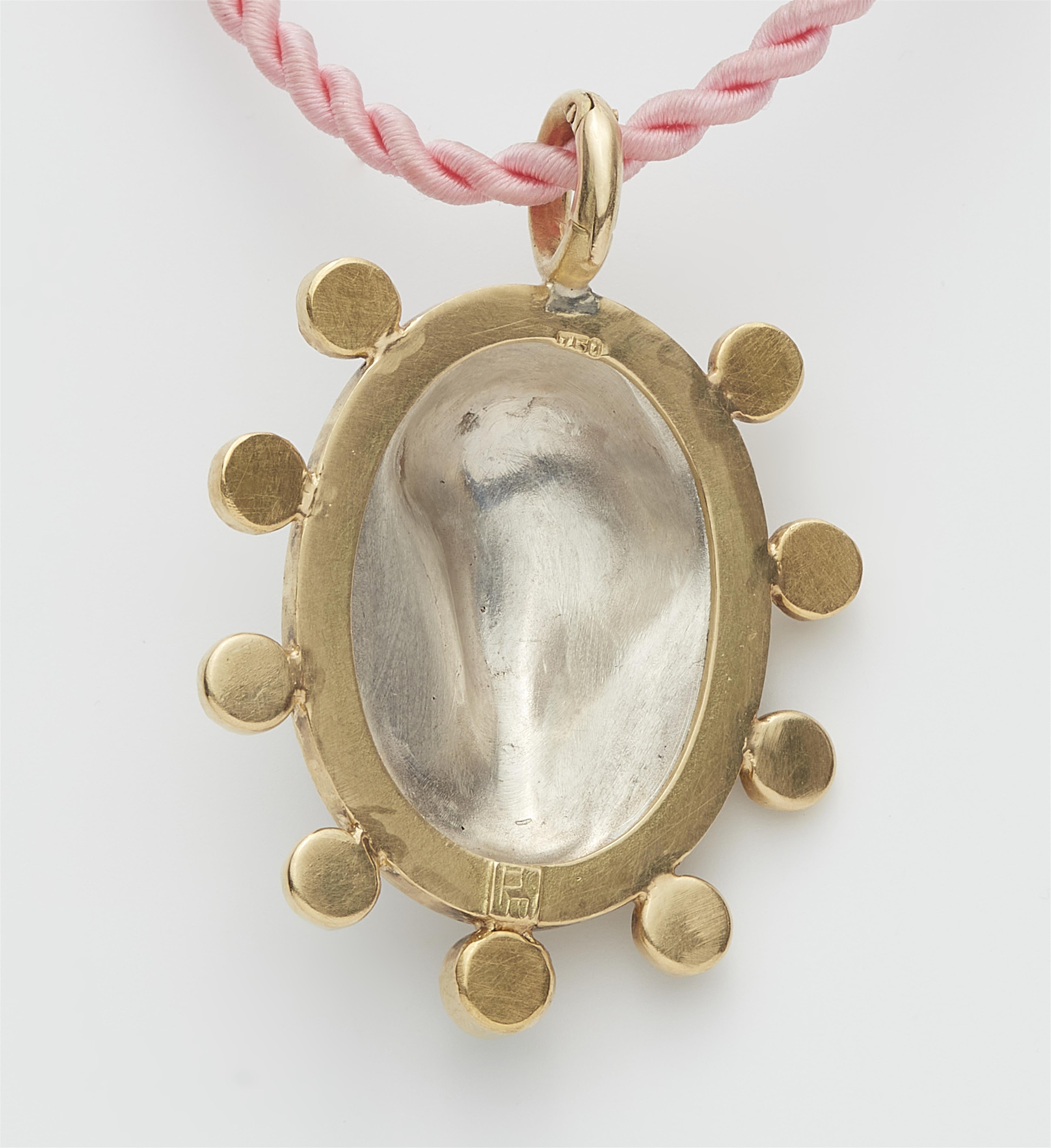 A German one of a kind 18k gold and opal pendant with a silver cast Bacchus head after a 19th century cameo. - image-2