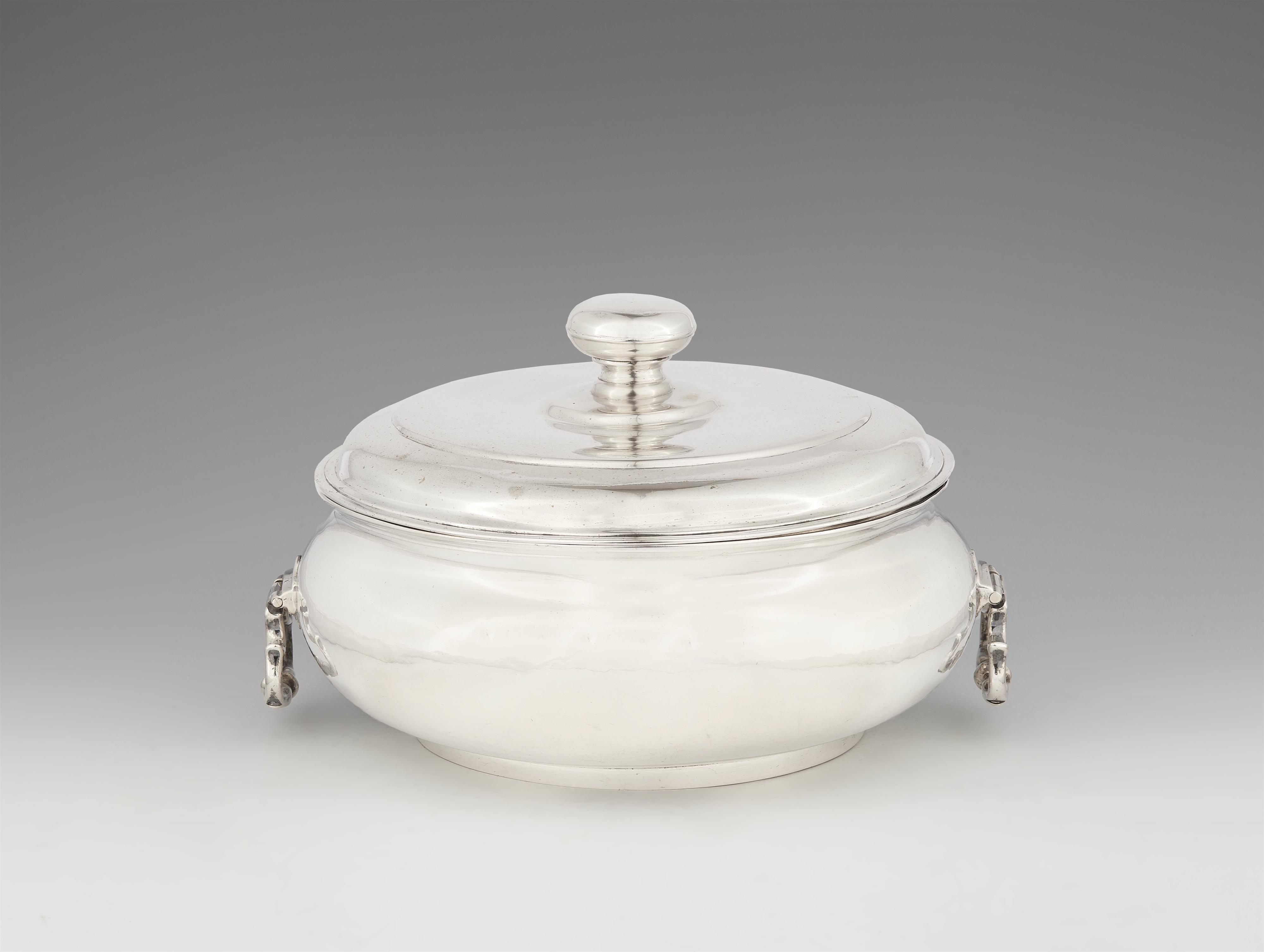 A Hannover silver tureen and cover - image-1