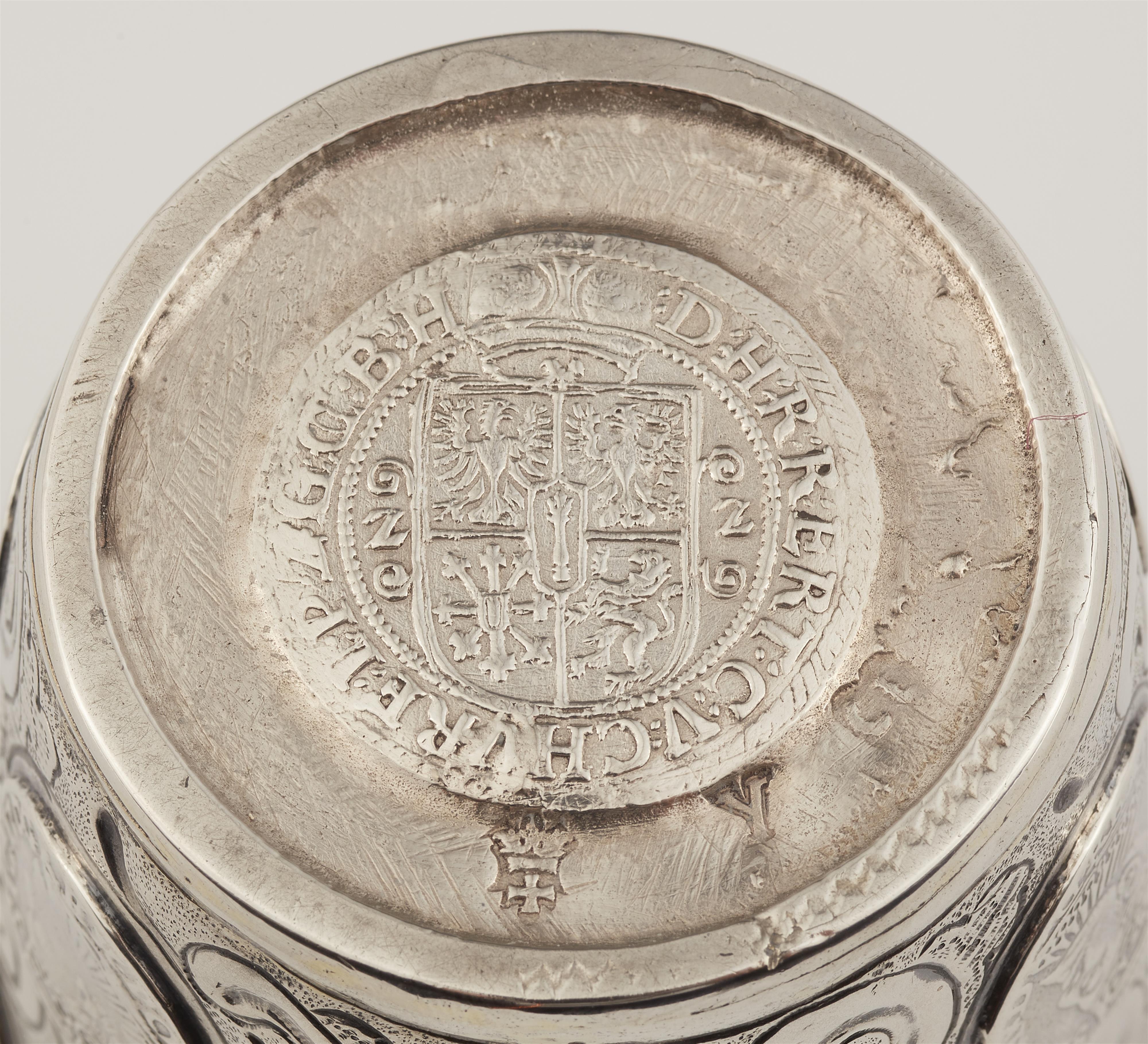 A parcel gilt Königsberg silver coin-set beaker - image-3