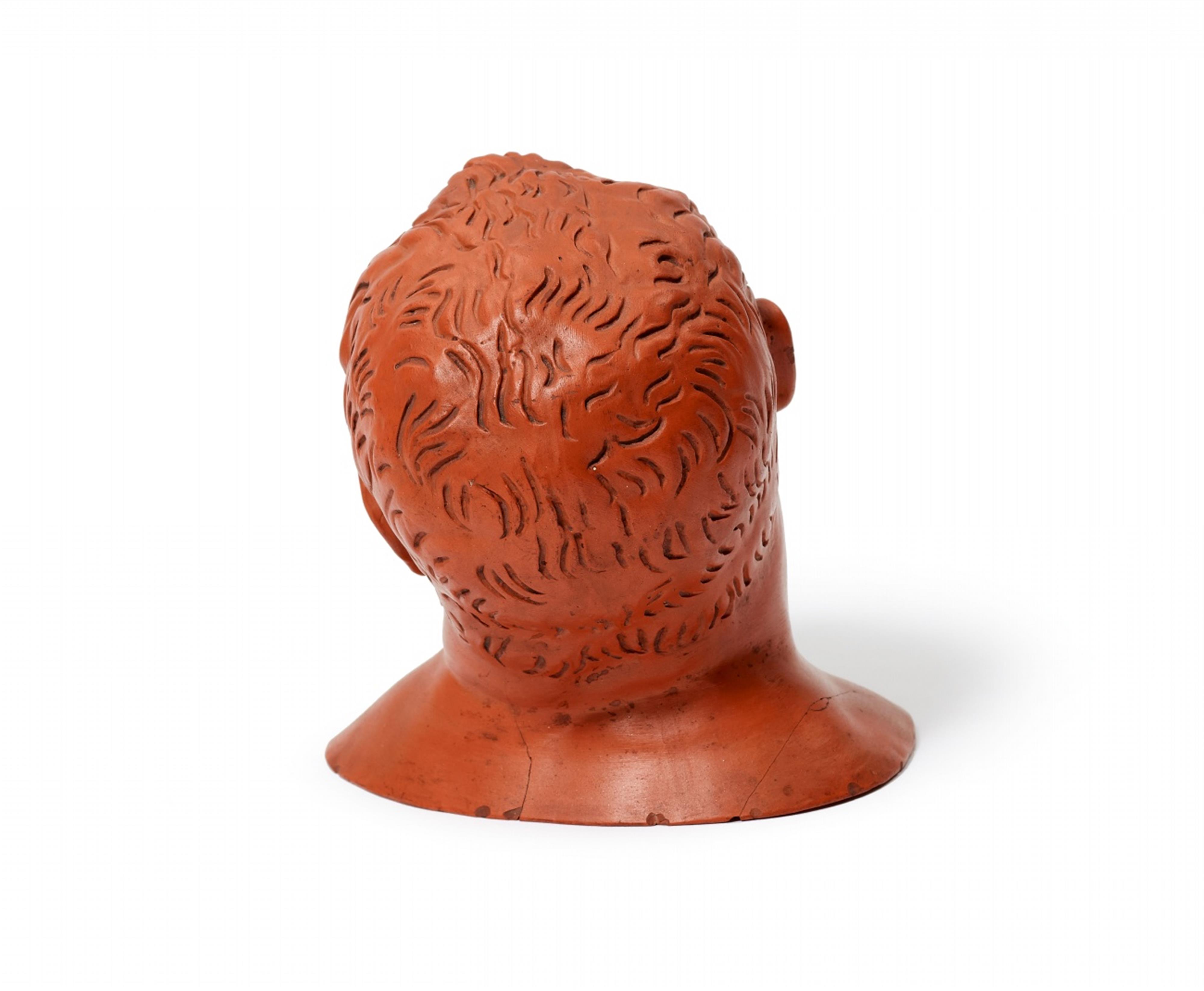 A Meissen red Boettger stoneware bust of Emperor Aulus Vitellius - image-3