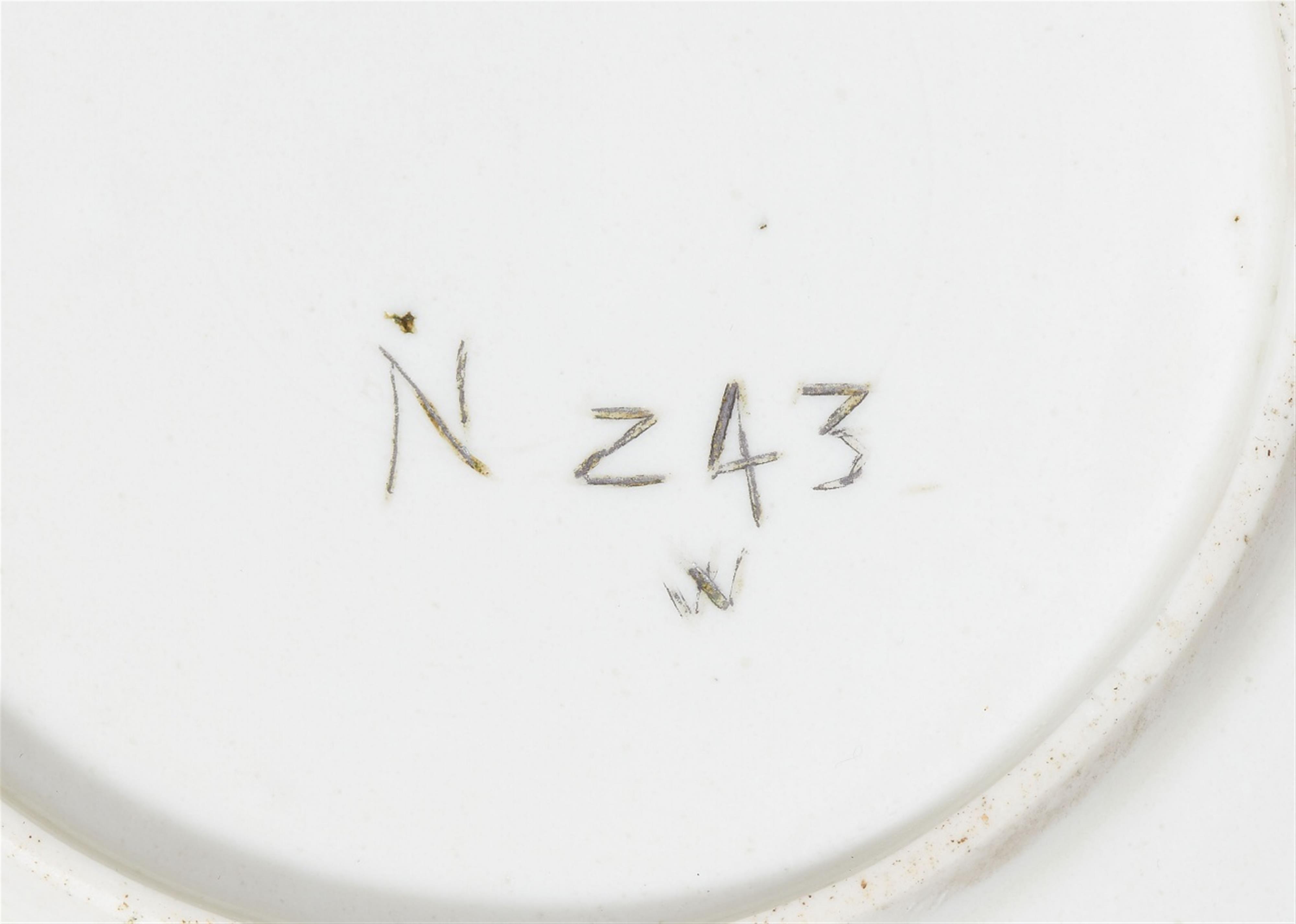 A Meissen porcelain tea bowl and saucer with a palace inventory number from the tower room of the residence palace Dresden - image-3