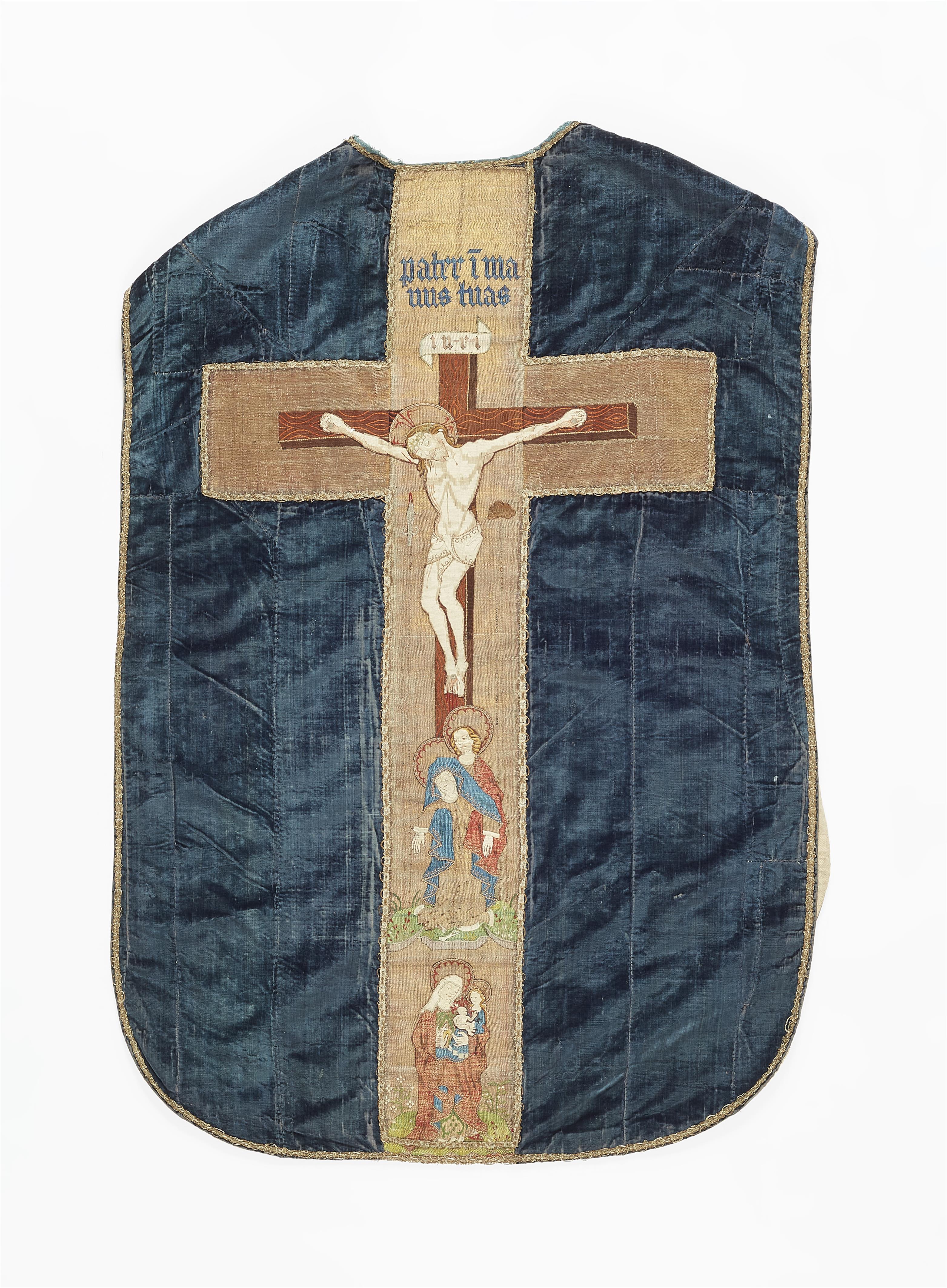 A chasuble with a Cologne crucifixion embroidery - image-2