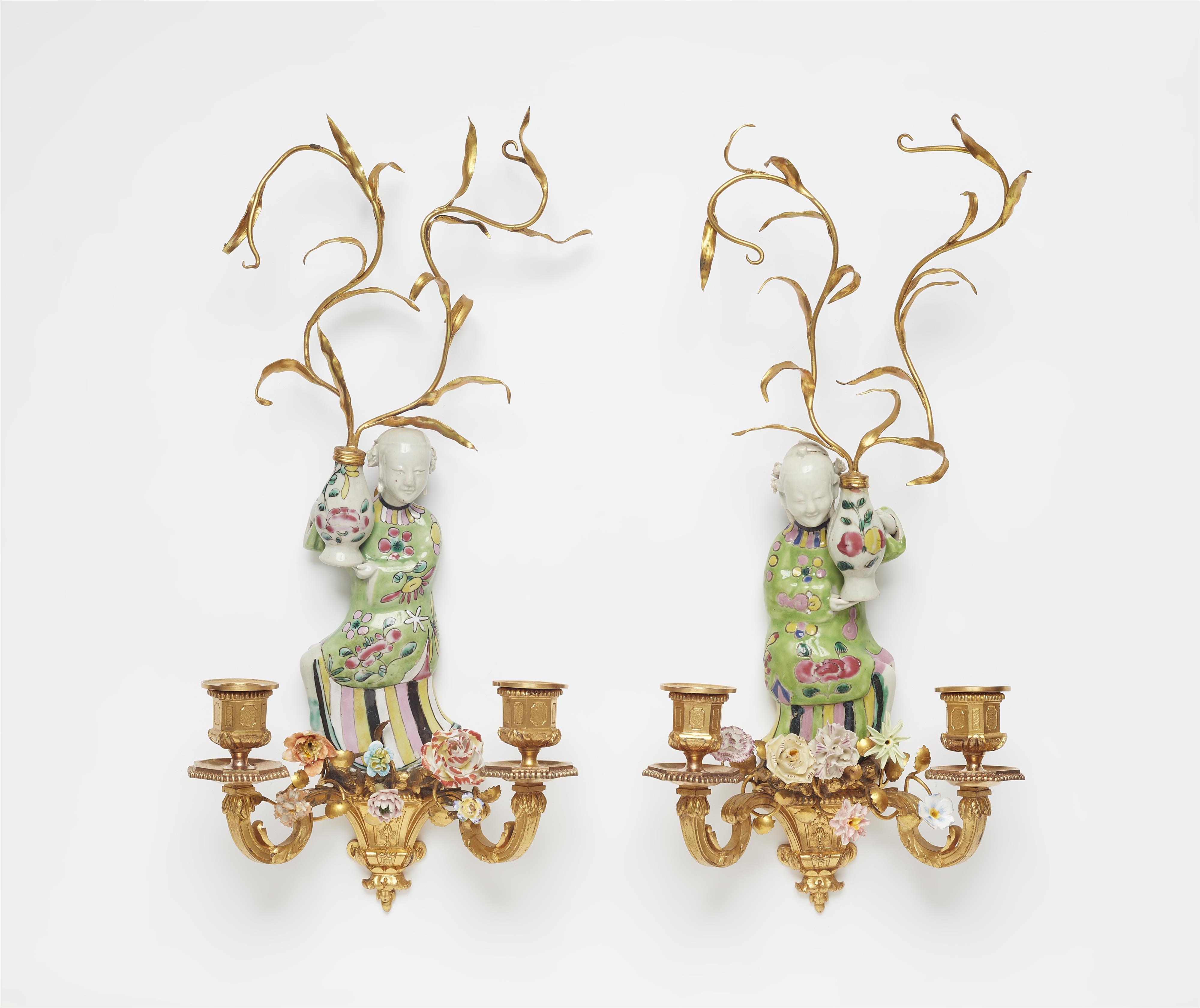 A pair of wall lights with Chinese porcelain figures - image-1