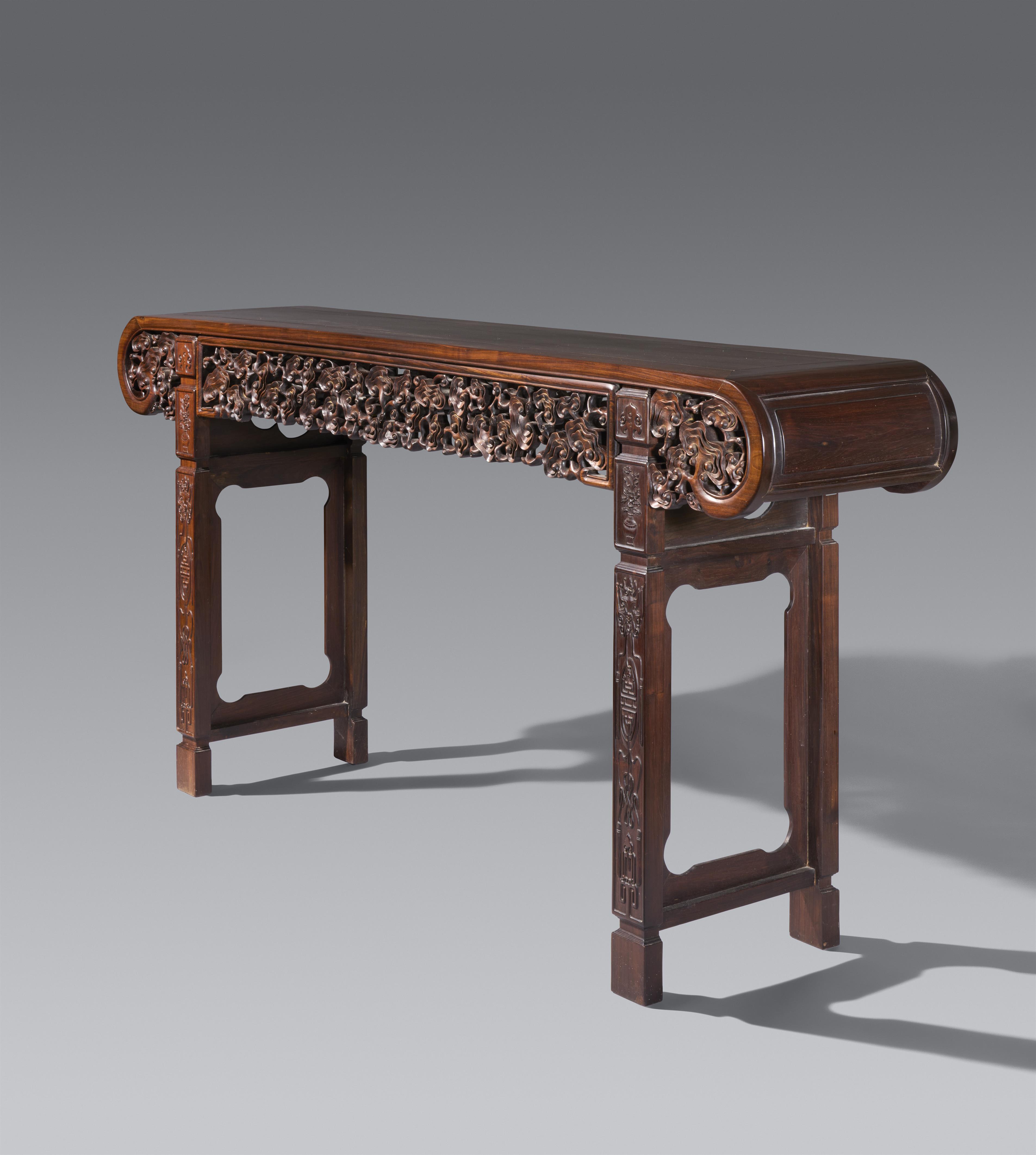 A very large hard wood altar table. Early 20th century - image-1