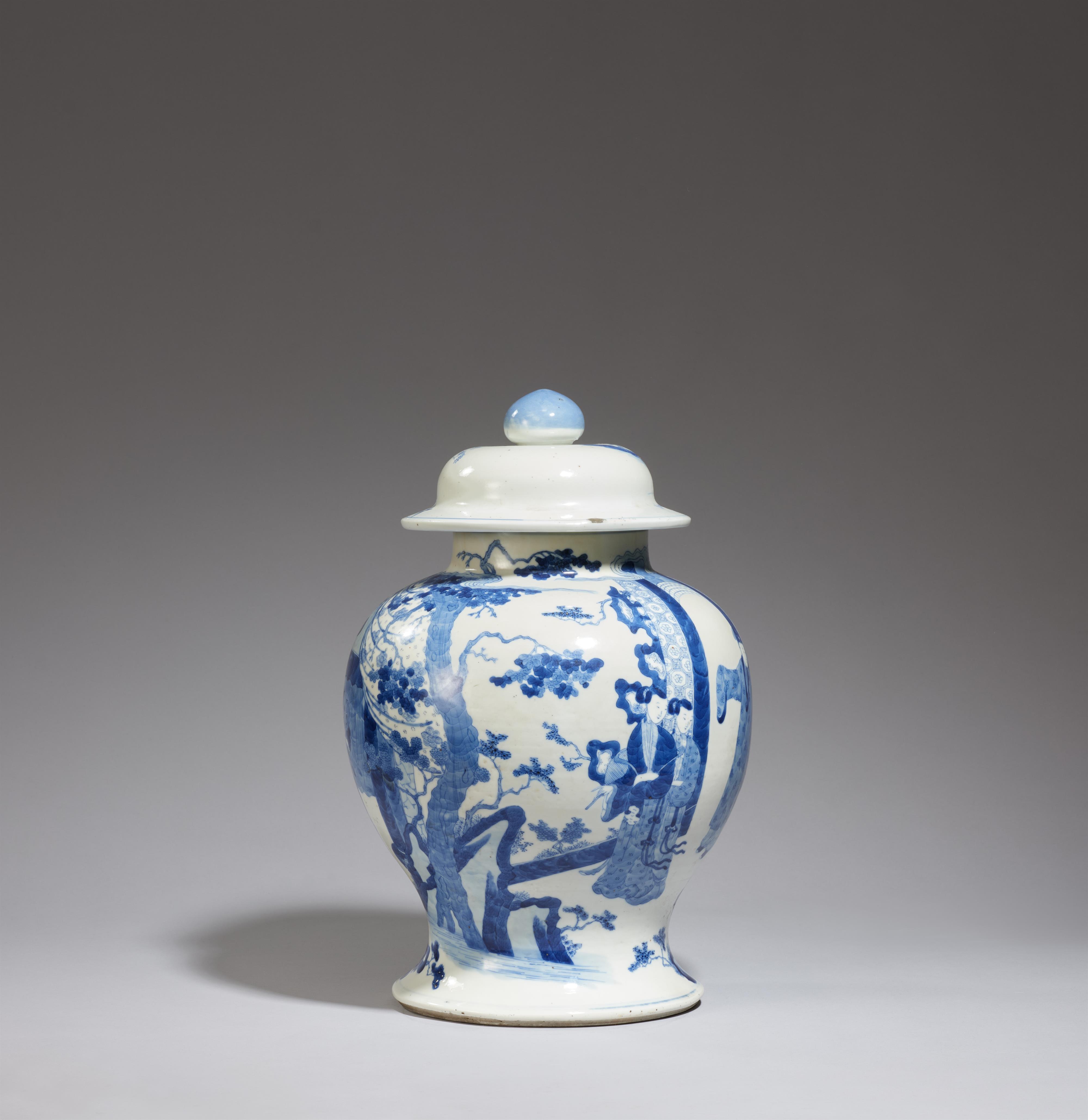 Blau-weißer Deckeltopf. Kangxi-Ära (1662-1722) - image-2