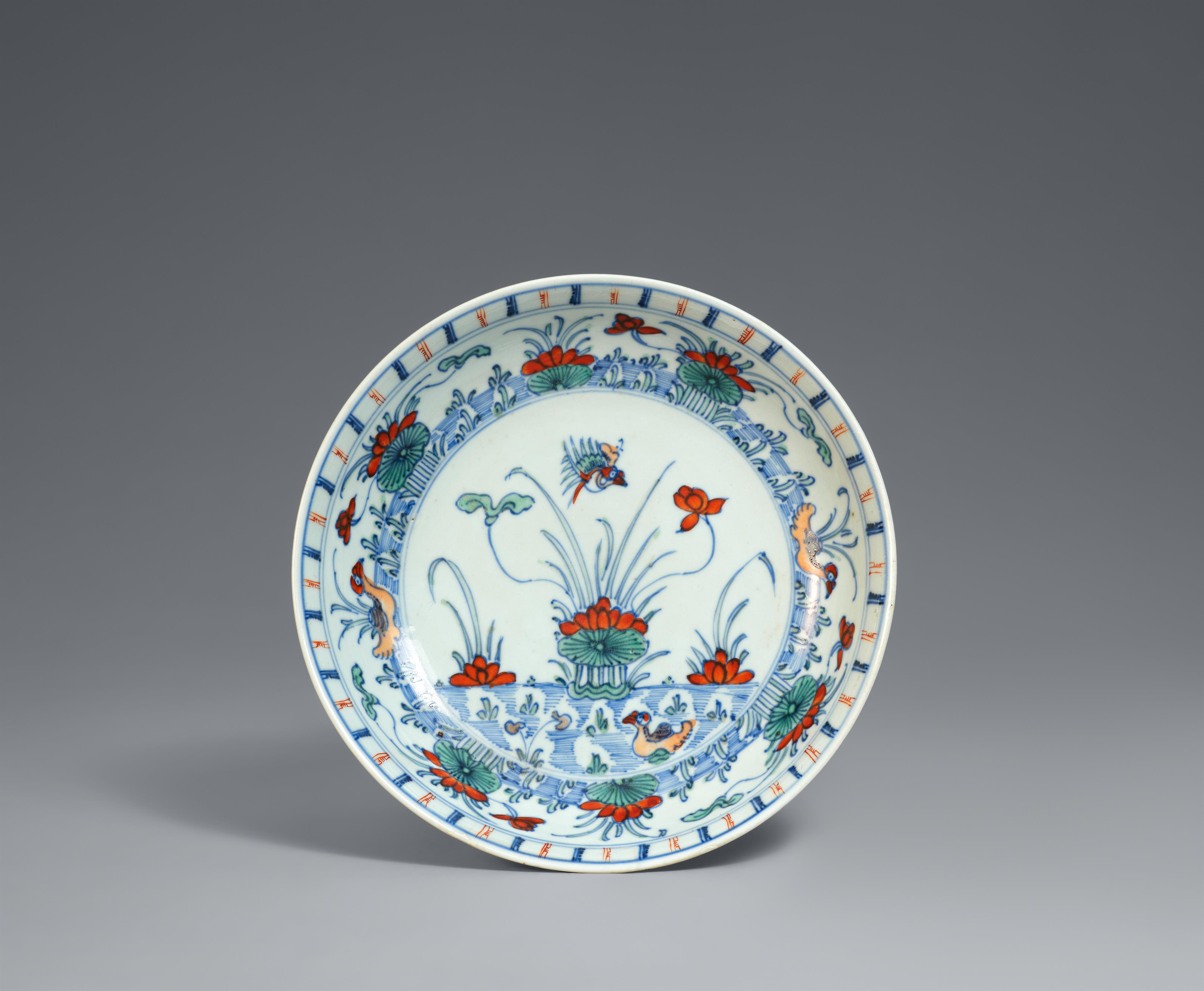 A doucai dish with lotus pond. Yongzheng period (1723-1735) - image-1