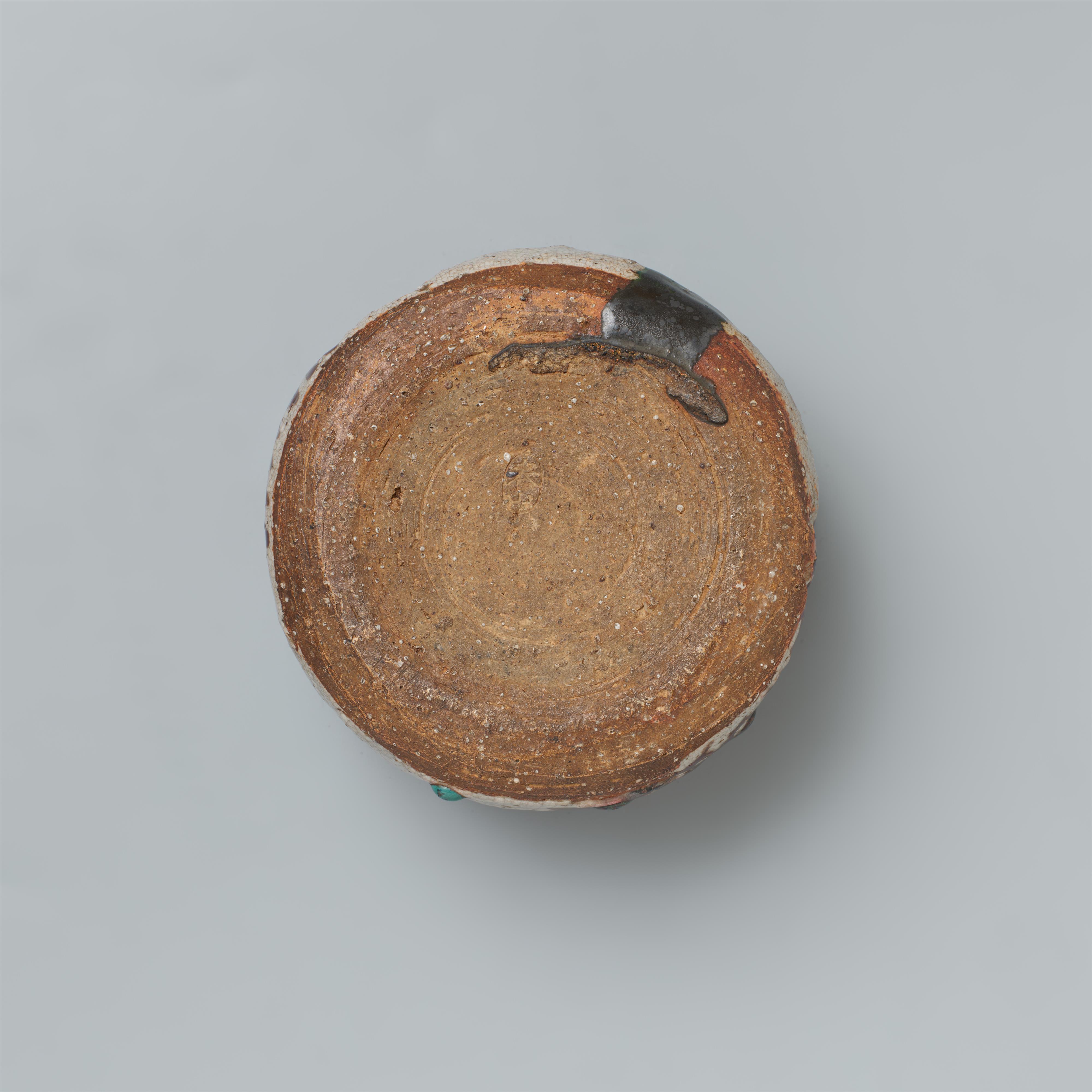 A Seto cylindrical bowl, probably for ash (hiire). Owari province. Late 18th century - image-2