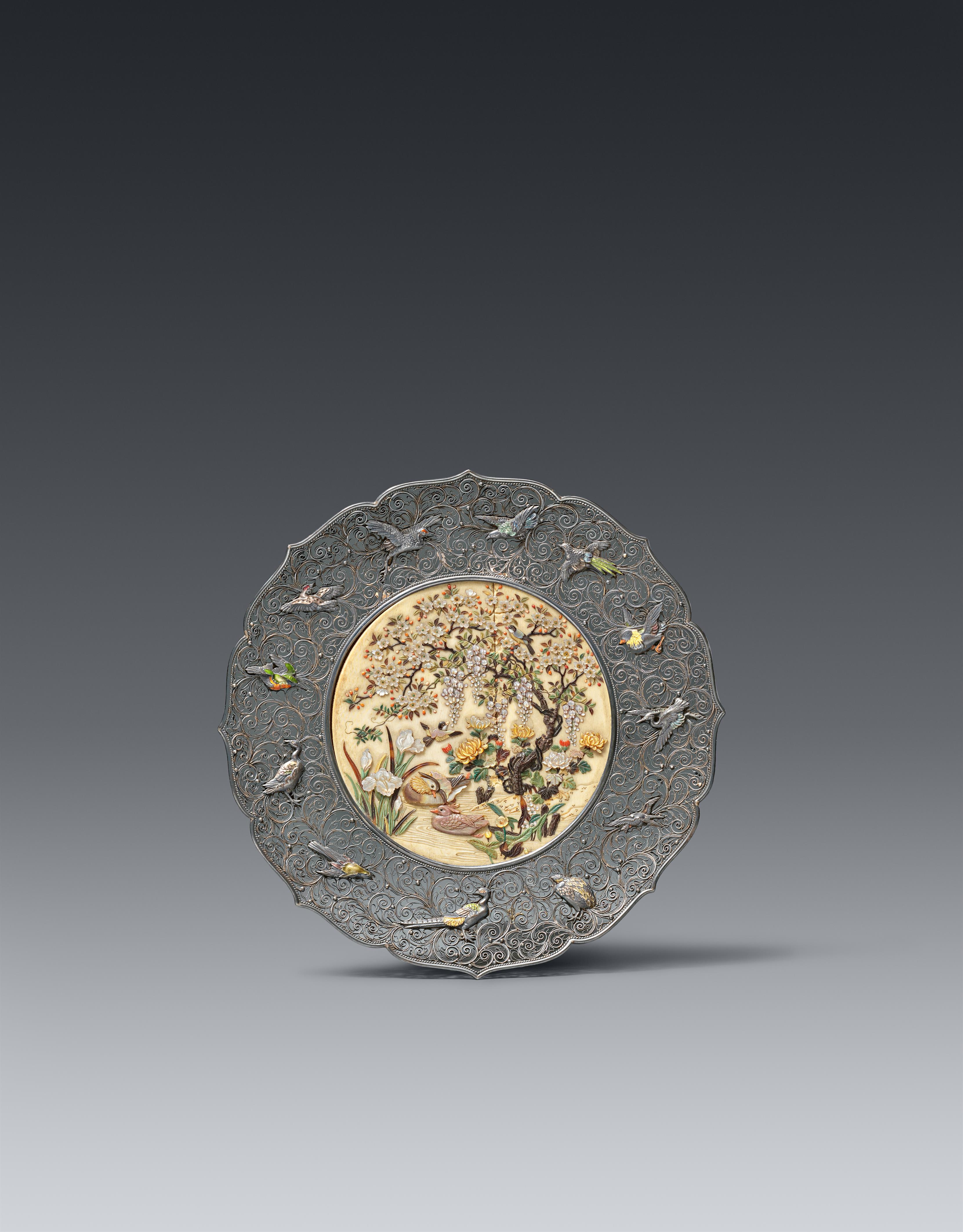 An elaborate silver and Shibayama-inlaid plate. Late 19th century - image-1