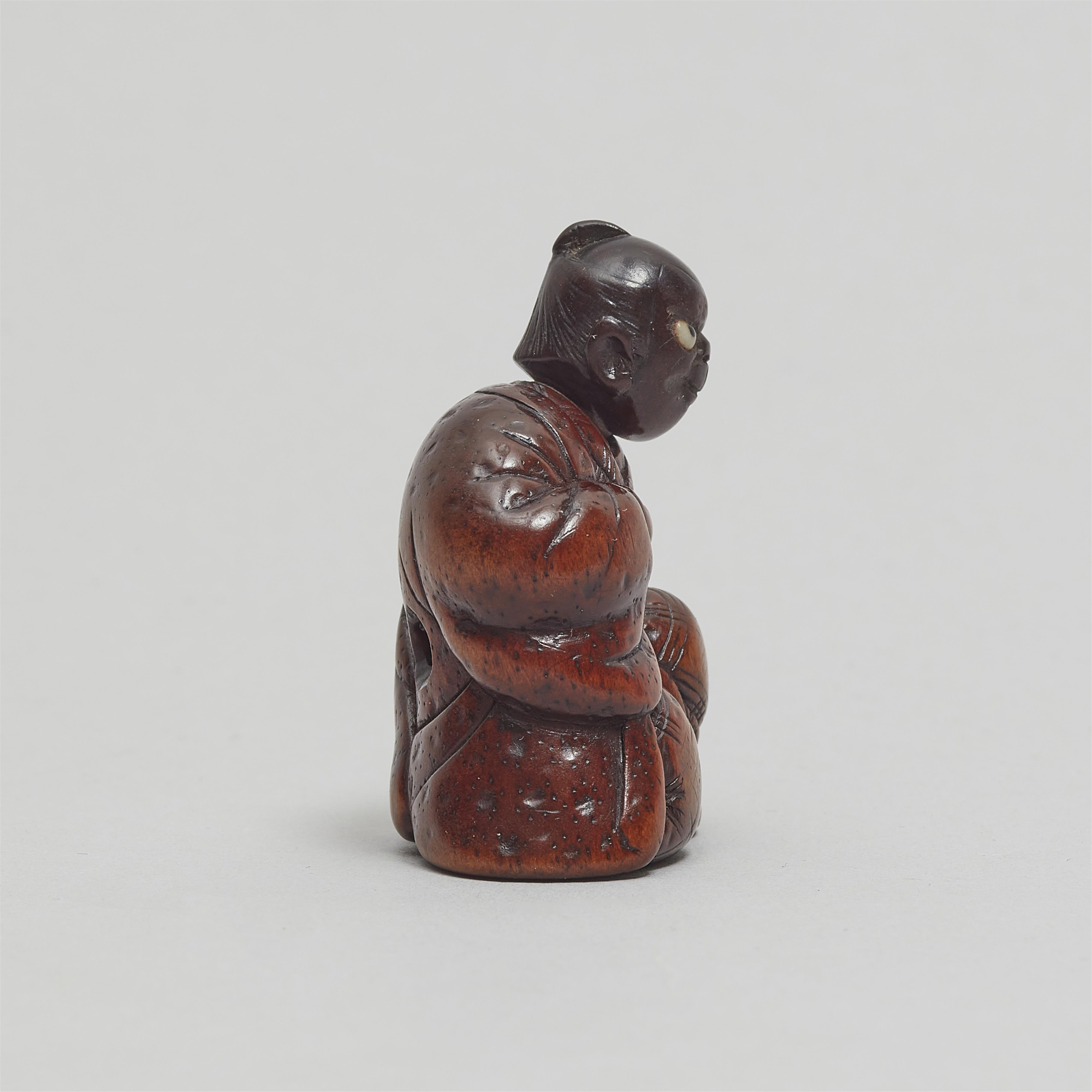 A boxwood netsuke of a nodder. 19th century - image-6