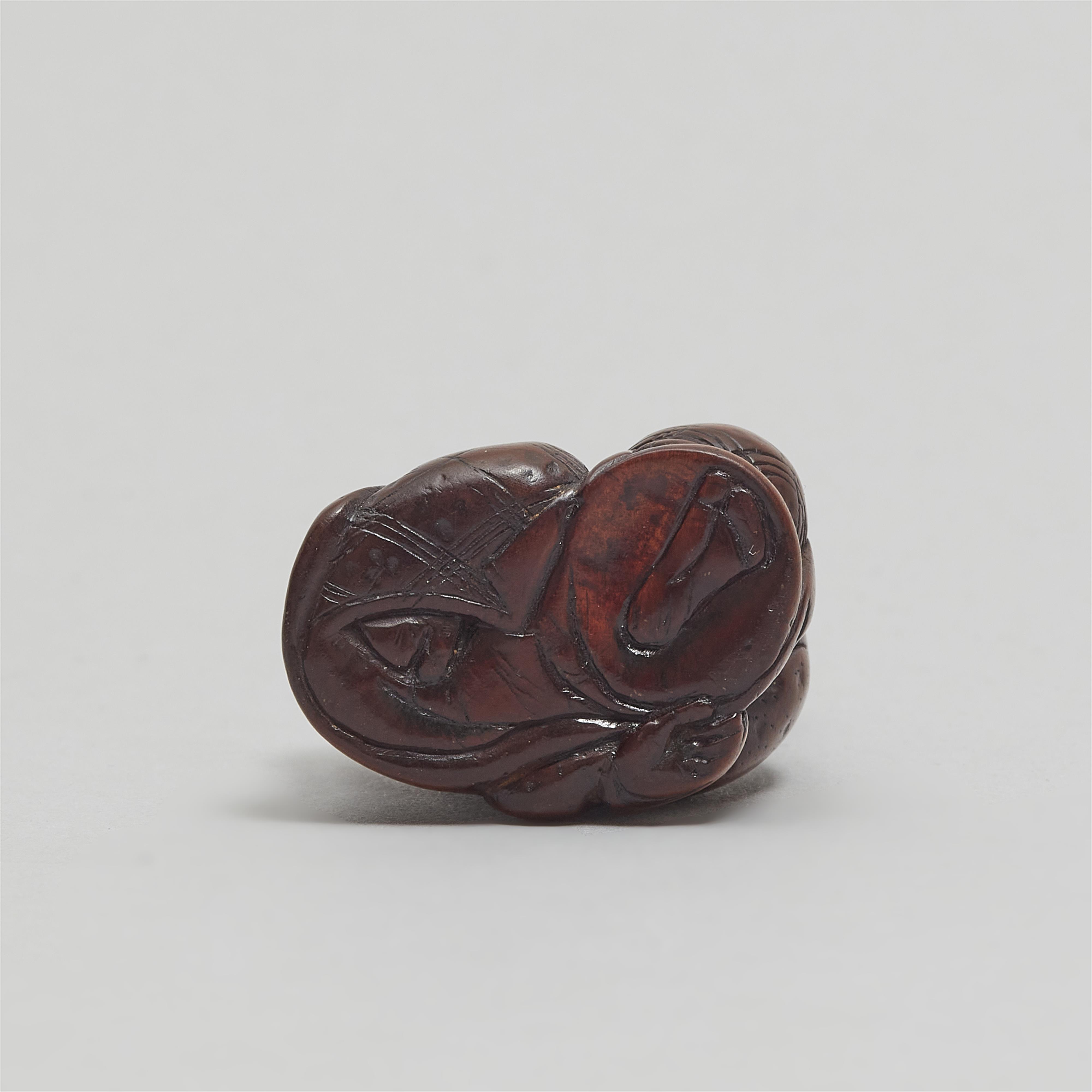 A boxwood netsuke of a nodder. 19th century - image-7