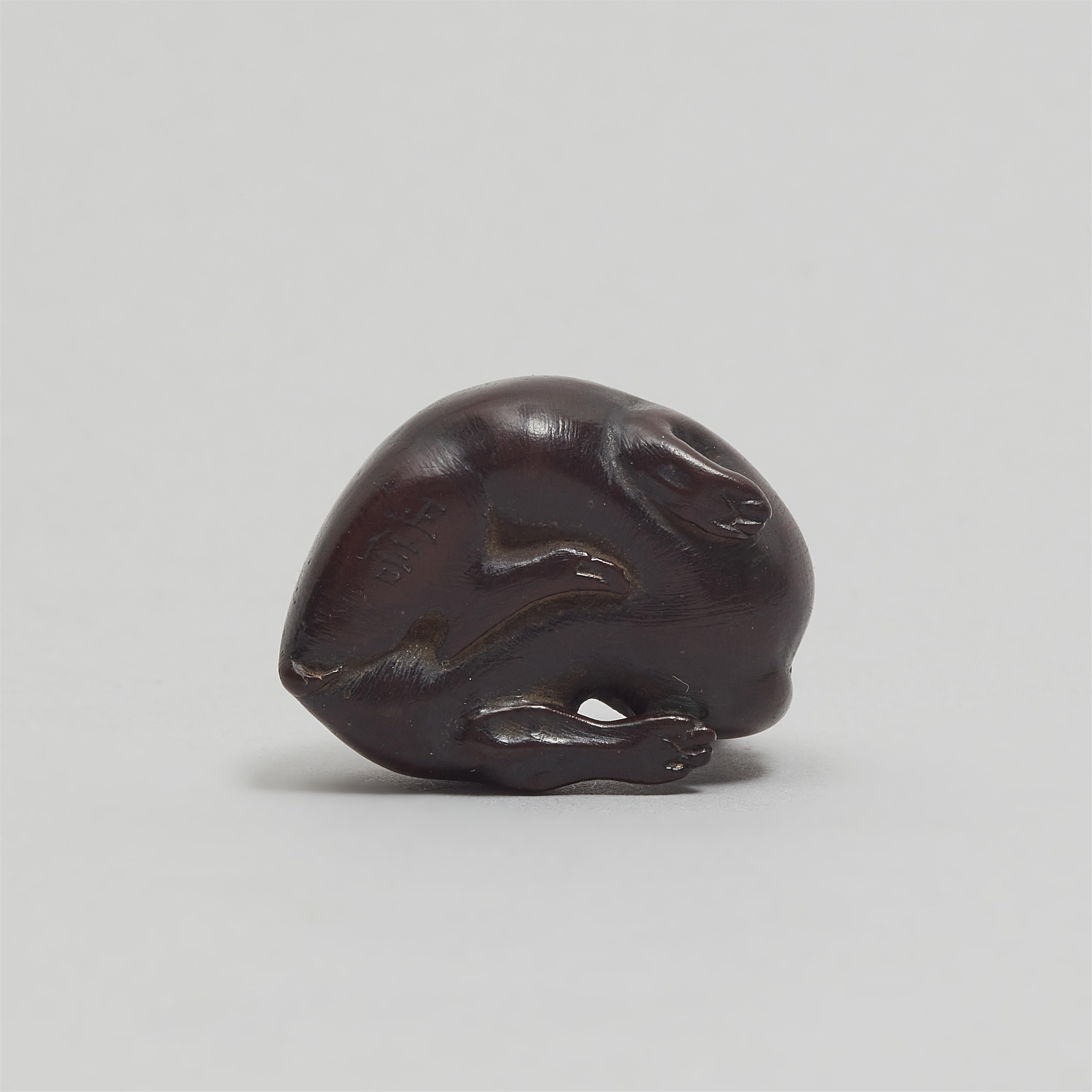 A wood netsuke of a chubby hare. 19th century - image-8