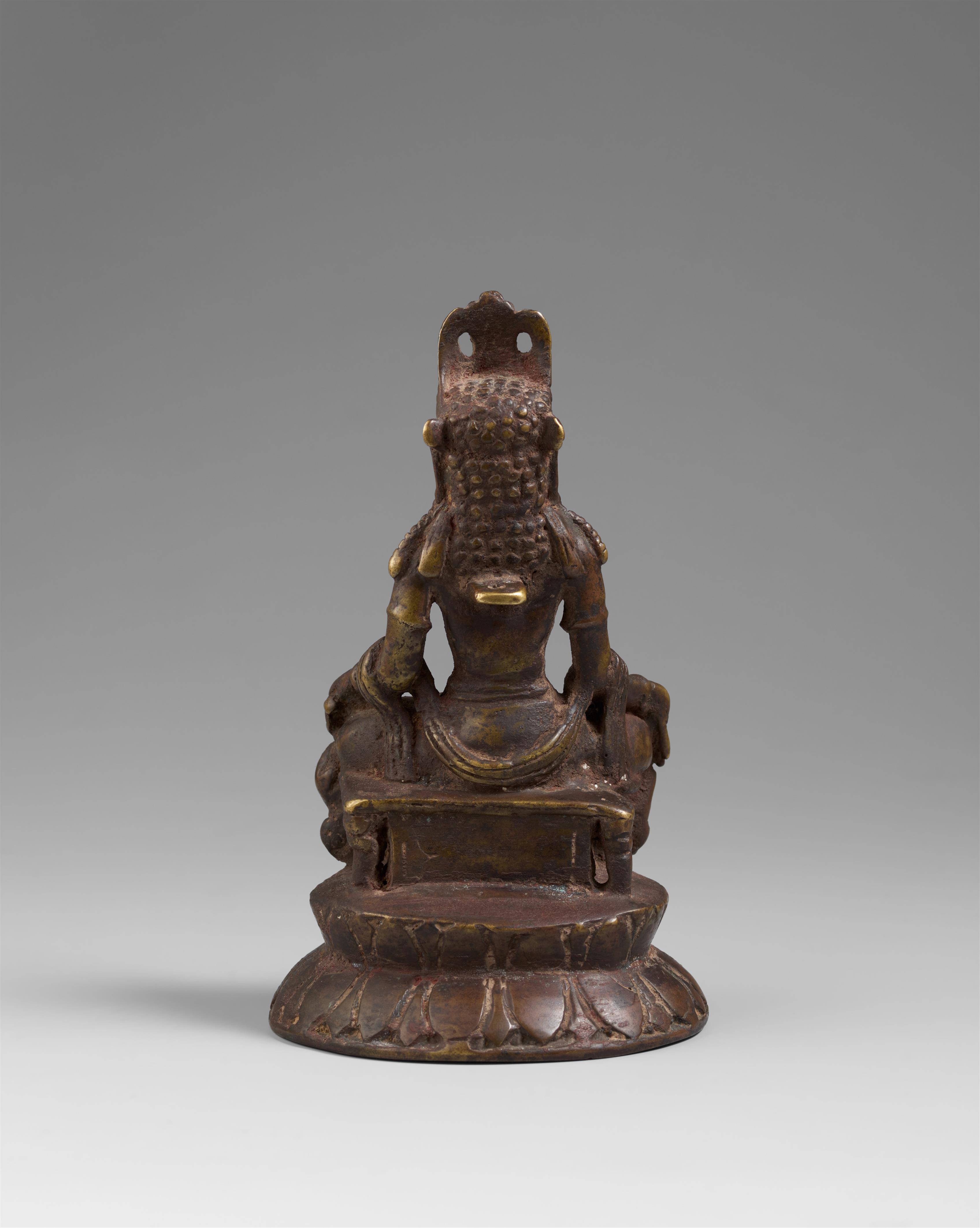 Maitreya. Bronze und Silber. Kashmir. Im Swat-Stil des 8./9. Jh. - image-2