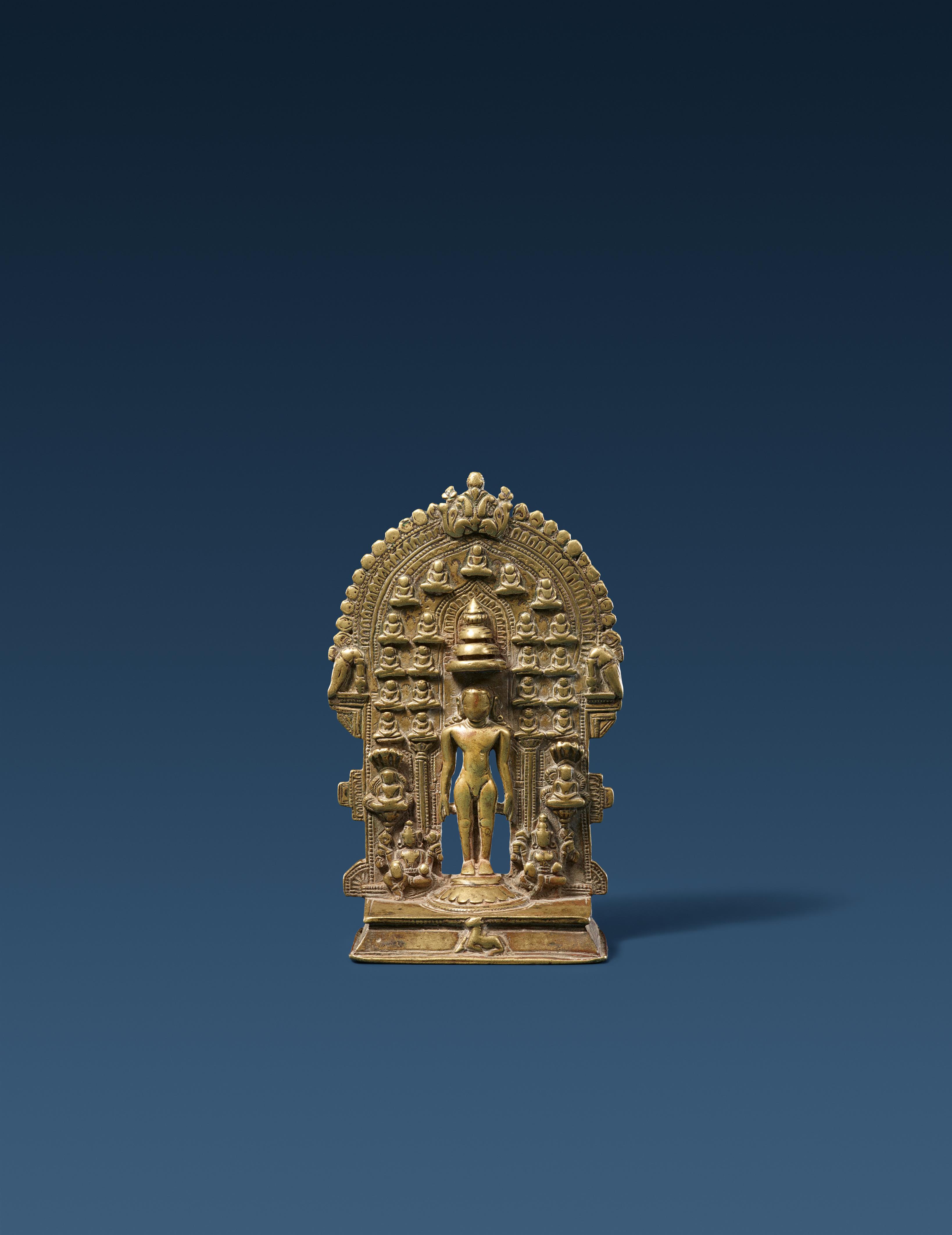 A Gujarati/Rajasthani copper alloy Jain altar. 15th/16th century - image-1