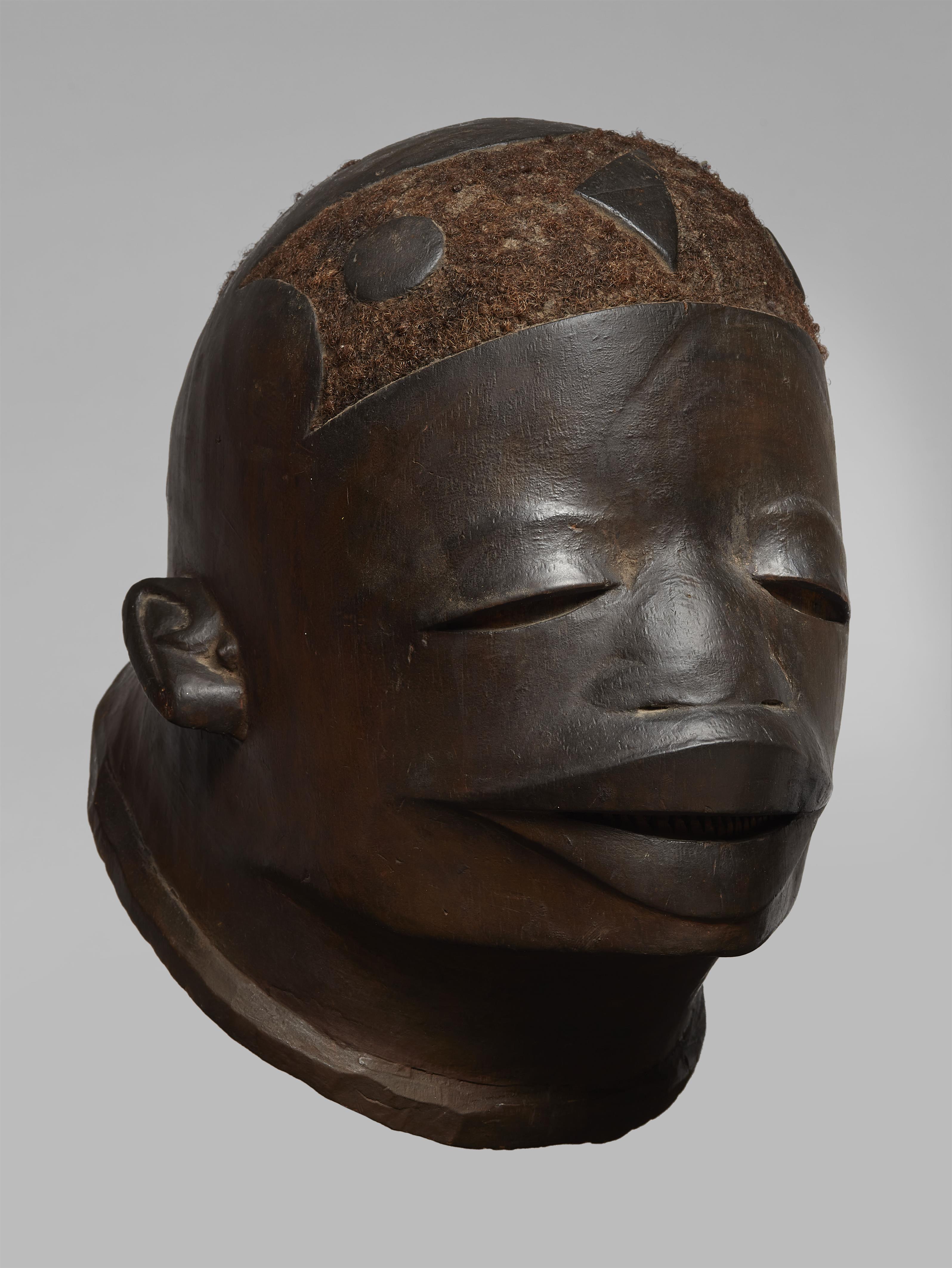 MAKONDE HELMET MASK - image-1