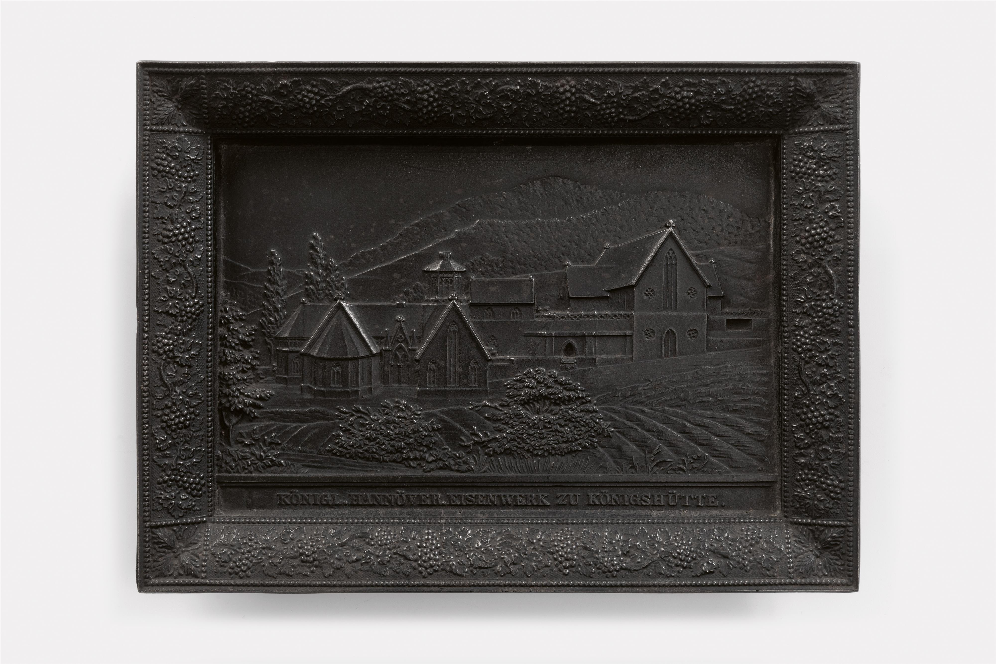 A cast iron plaque inscribed "KÖNIGL. HANNÖVER. EISENWERK ZU KÖNIGSHÜTTE" - image-1