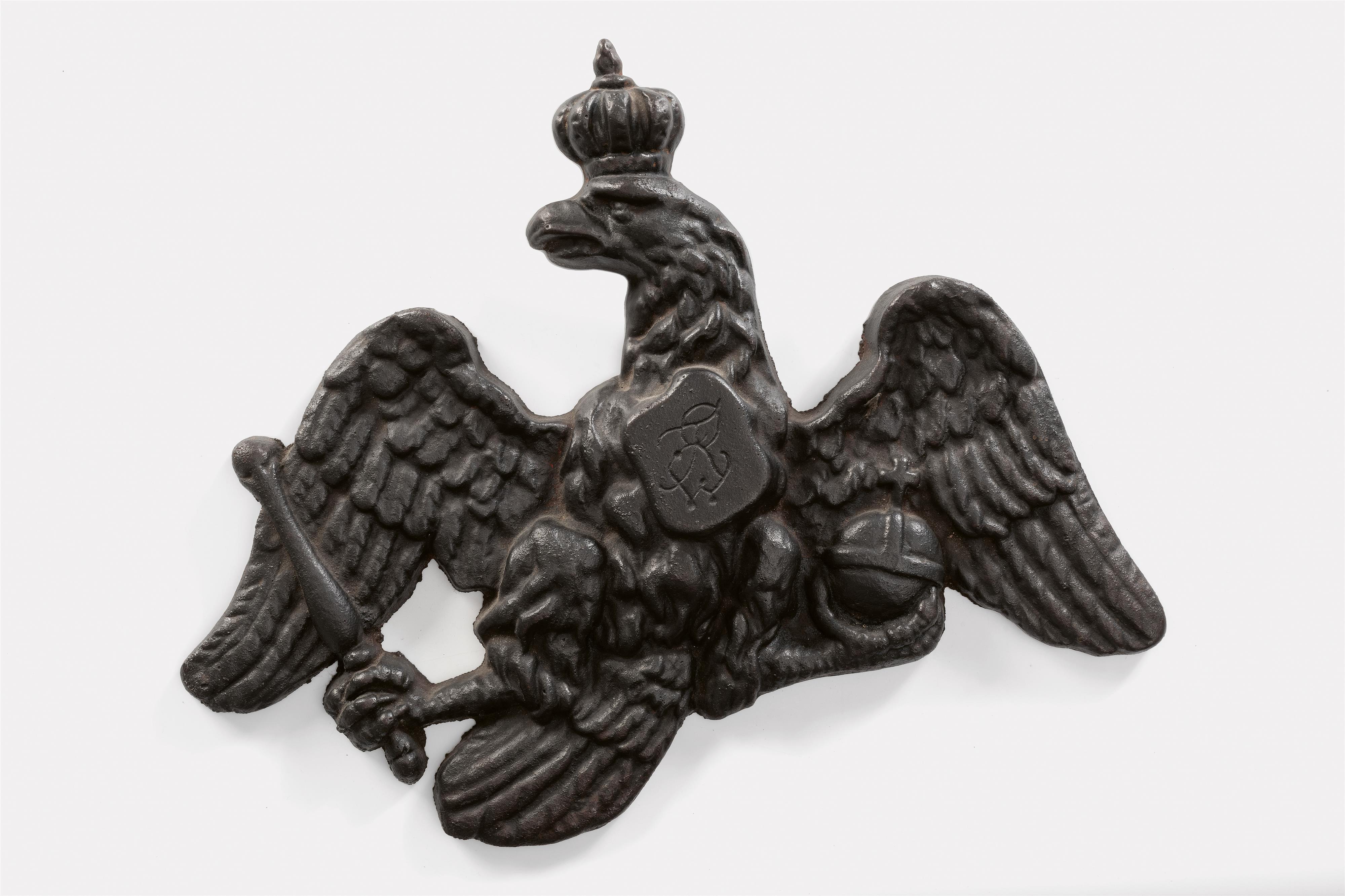 A cast iron Prussian eagle relief applique - image-1