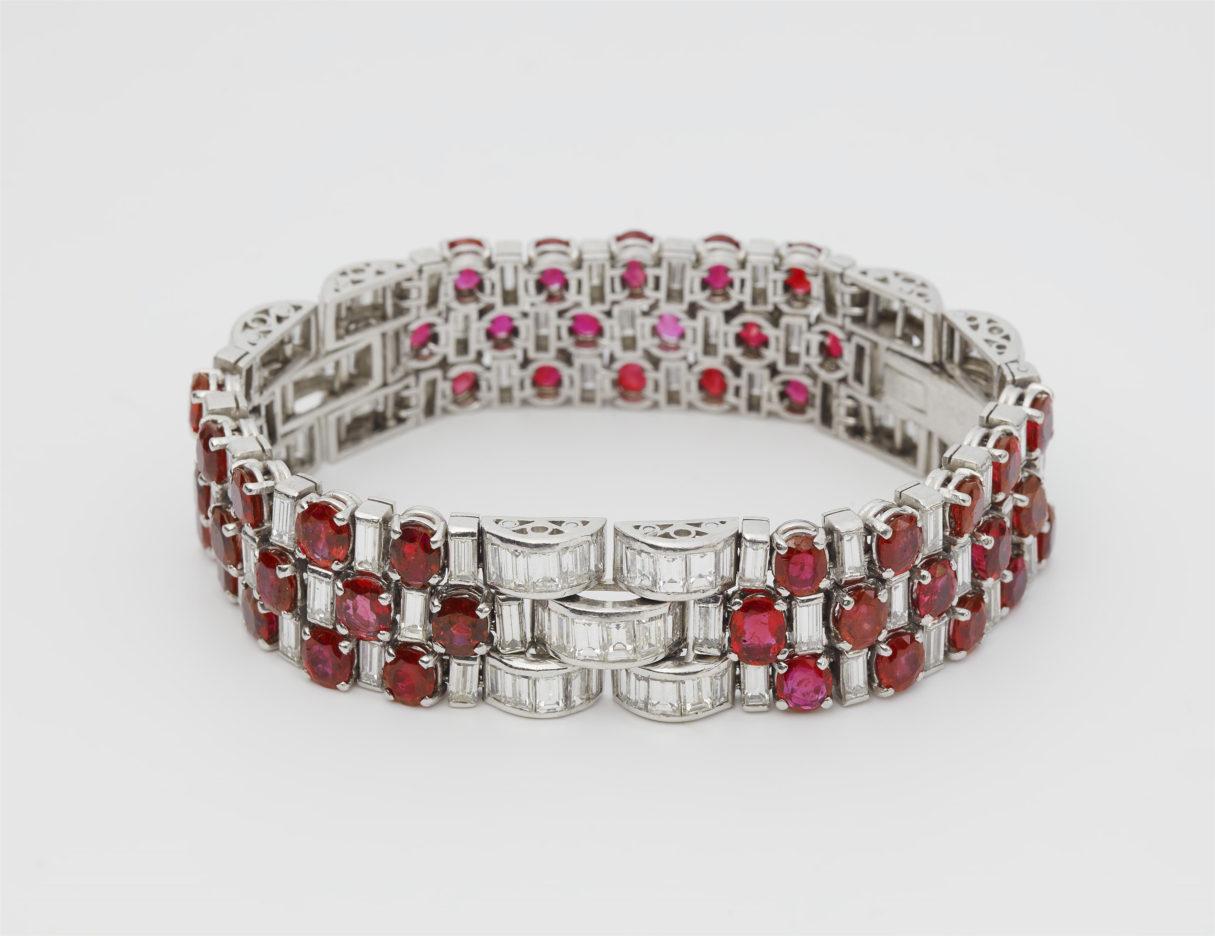 A magnificent platinum ruby and diamond Art Déco bracelet, ca. 1925. - image-1