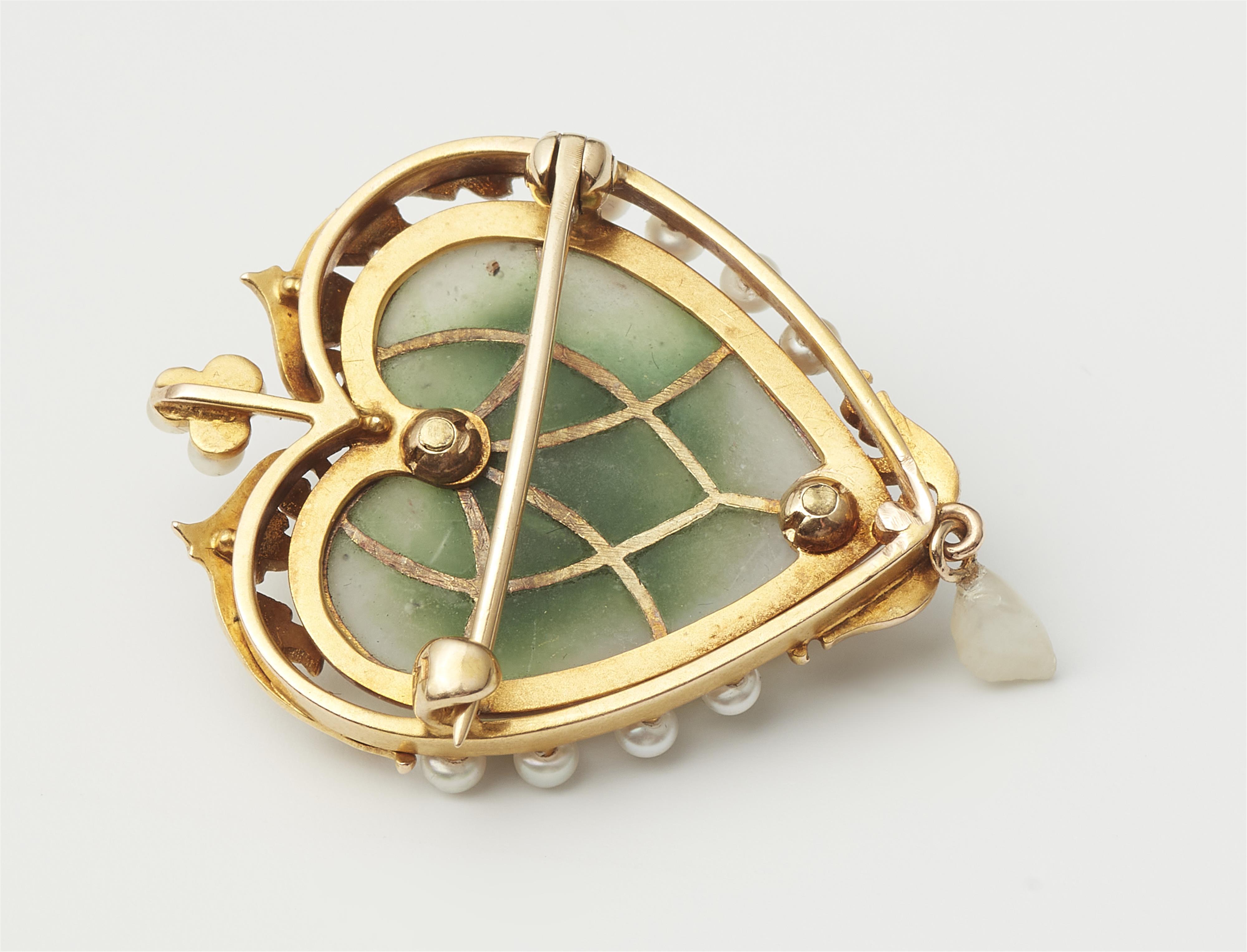 An Art Nouveau 18k gold polychrome enamel and pearl heart pendant. - image-2