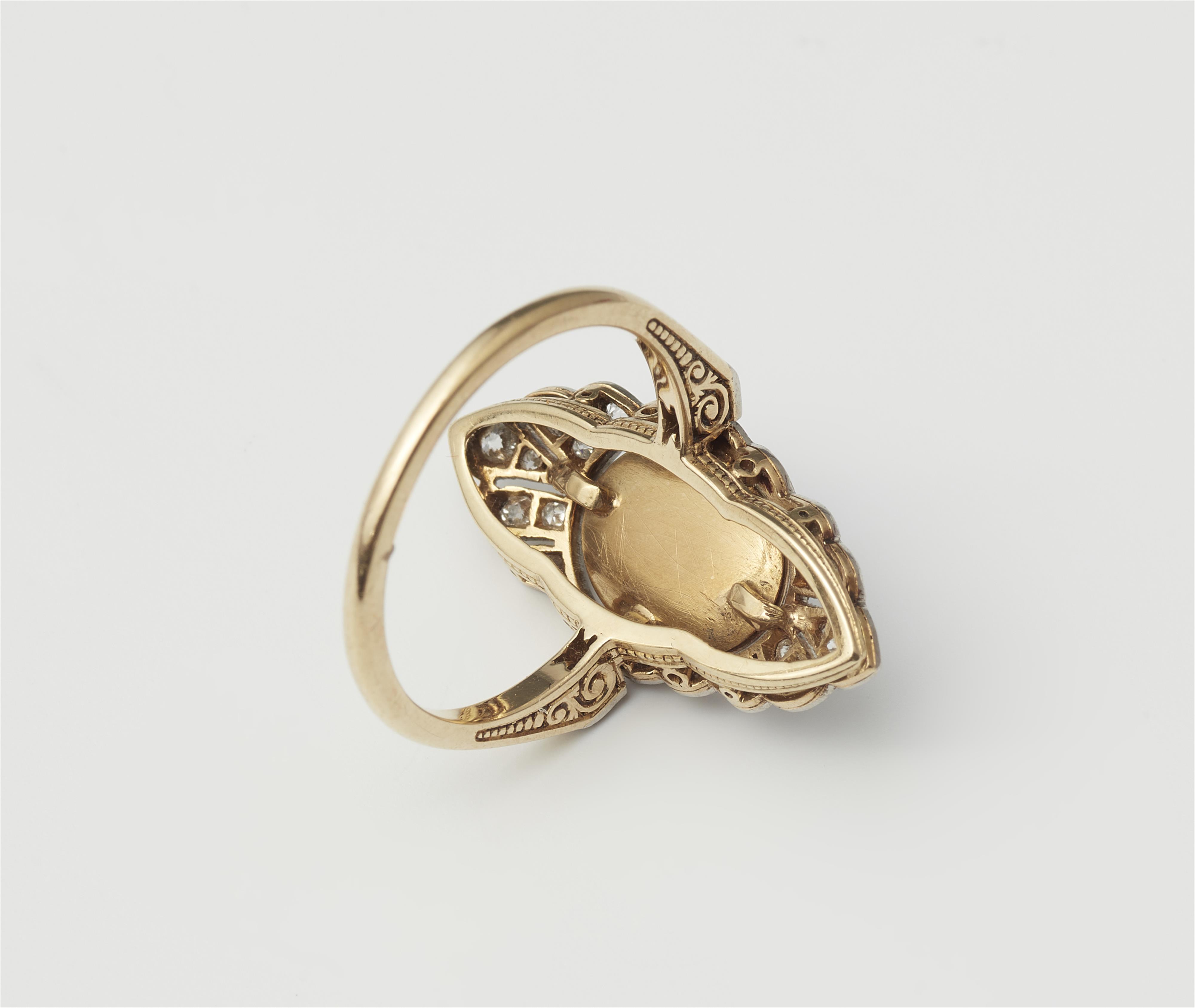 Belle Epoque-Ring mit Kristallopal - image-2