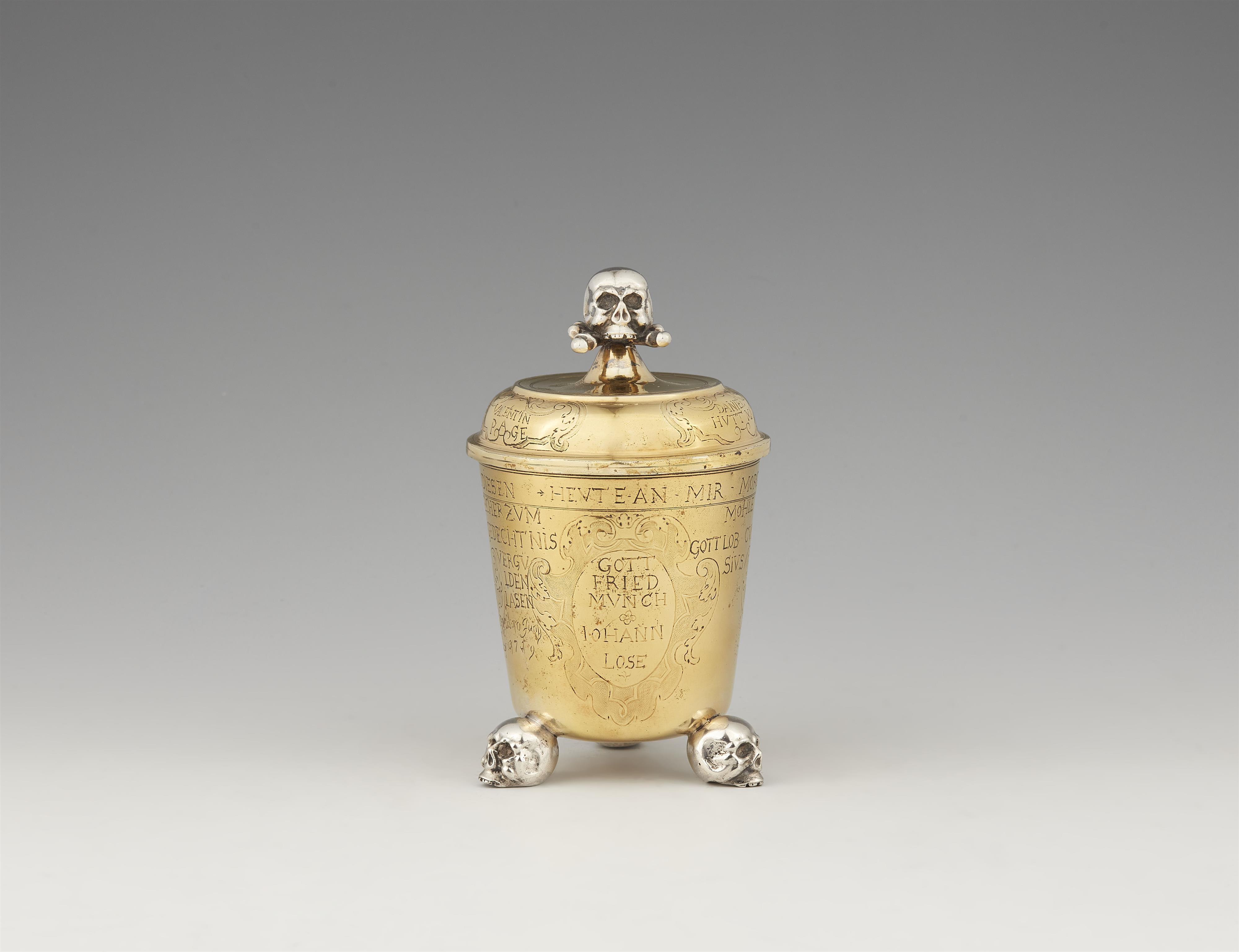 An unusual Dresden silver gilt beaker and cover - image-1