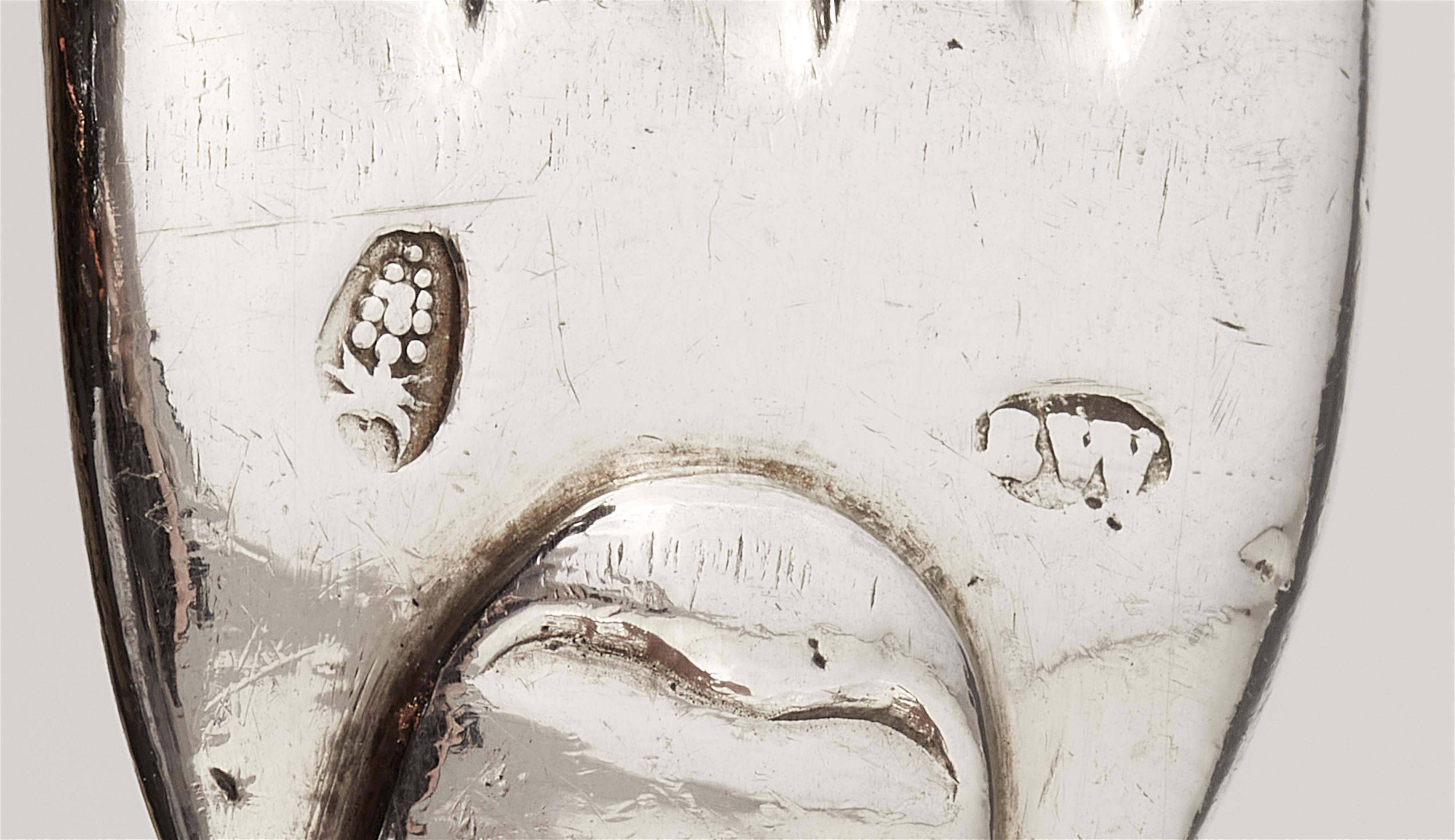 An Augsburg Régence silver cutlery set - image-2