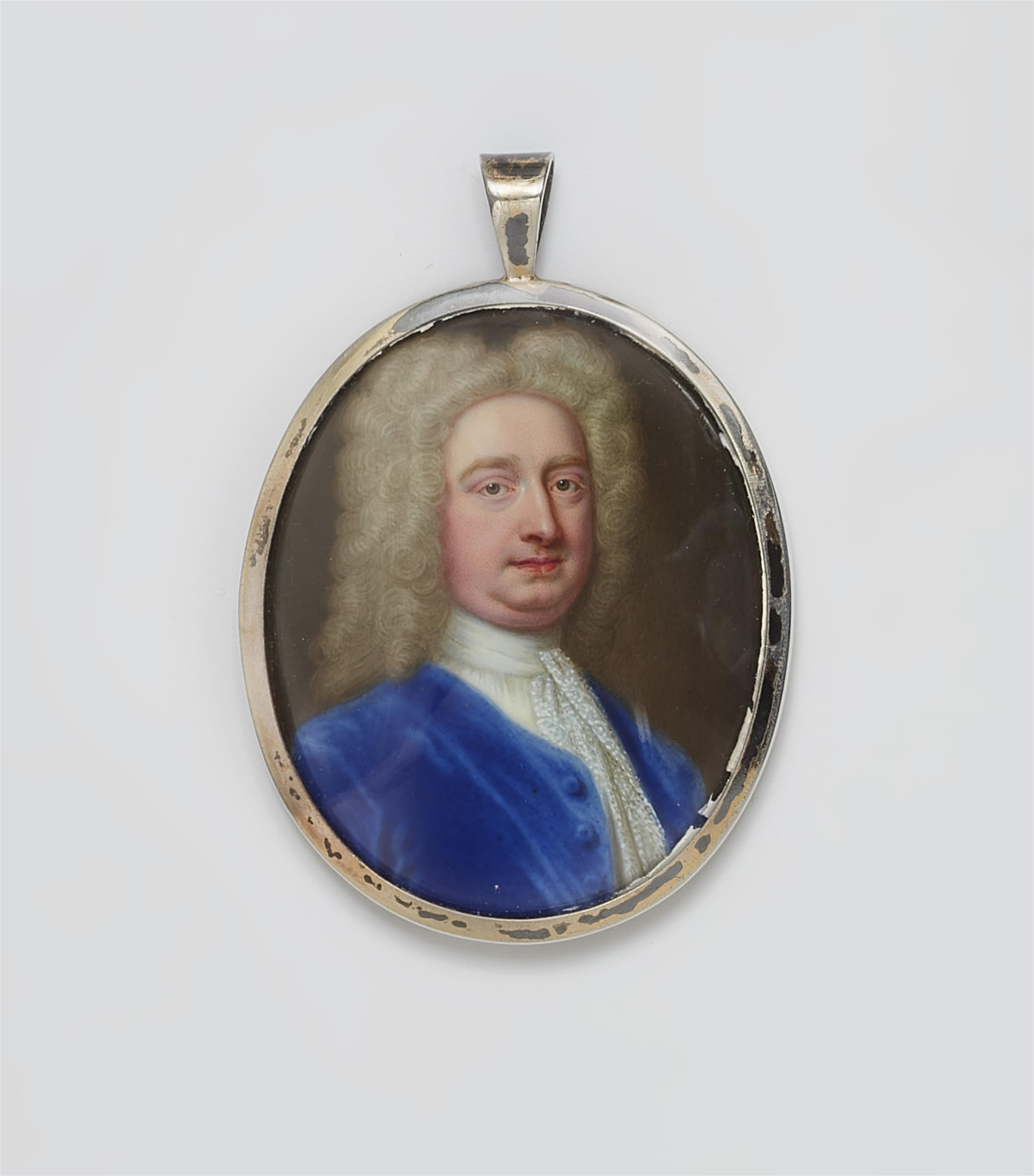 An English portrait miniature of a noble gentleman in royal blue velvet coat - image-1