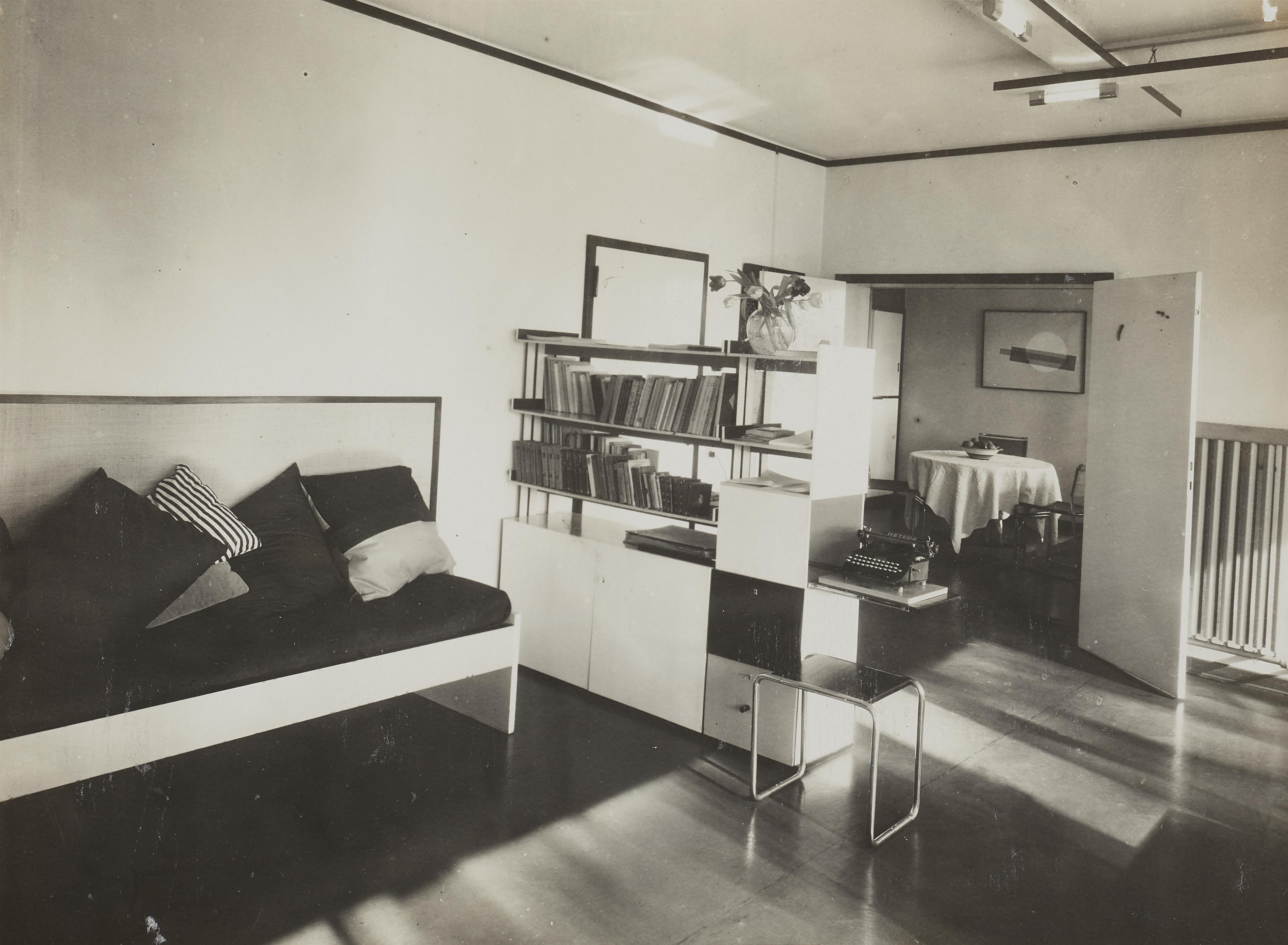 Lucia Moholy - Wohnzimmer im Meisterhaus Moholy-Nagy, Dessau - image-1